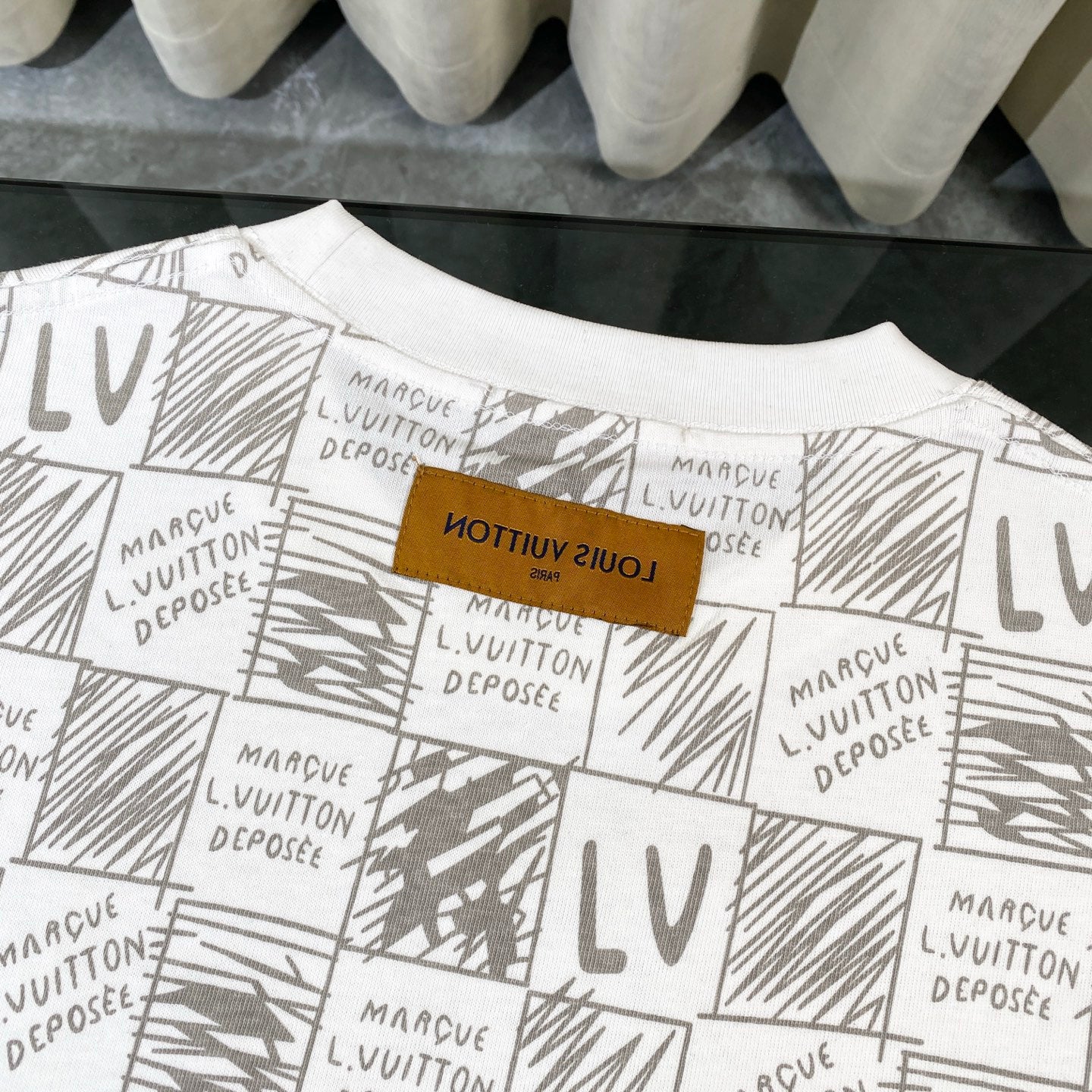 LuxluxHouse Best Quality Clothes T-shirt Louis Vuitton