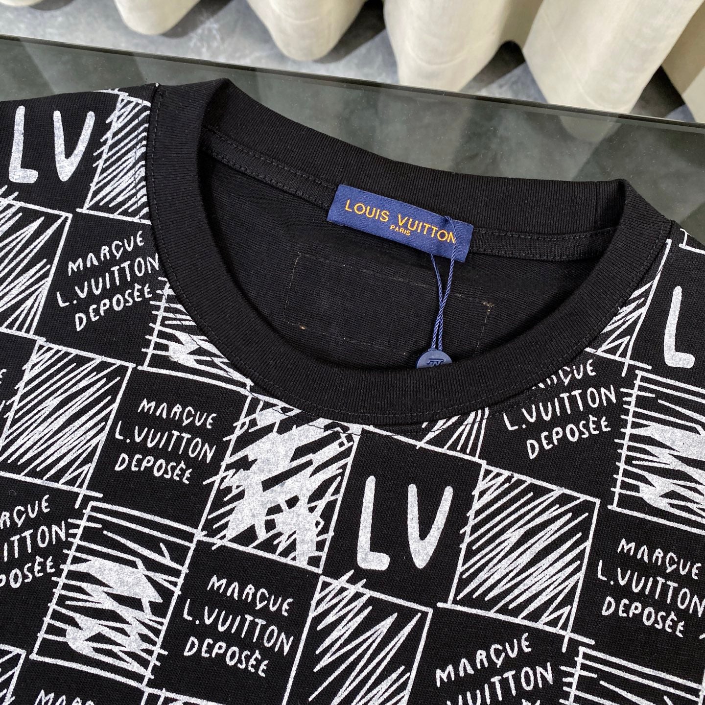 LuxluxHouse Best Quality Clothes T-shirt Louis Vuitton