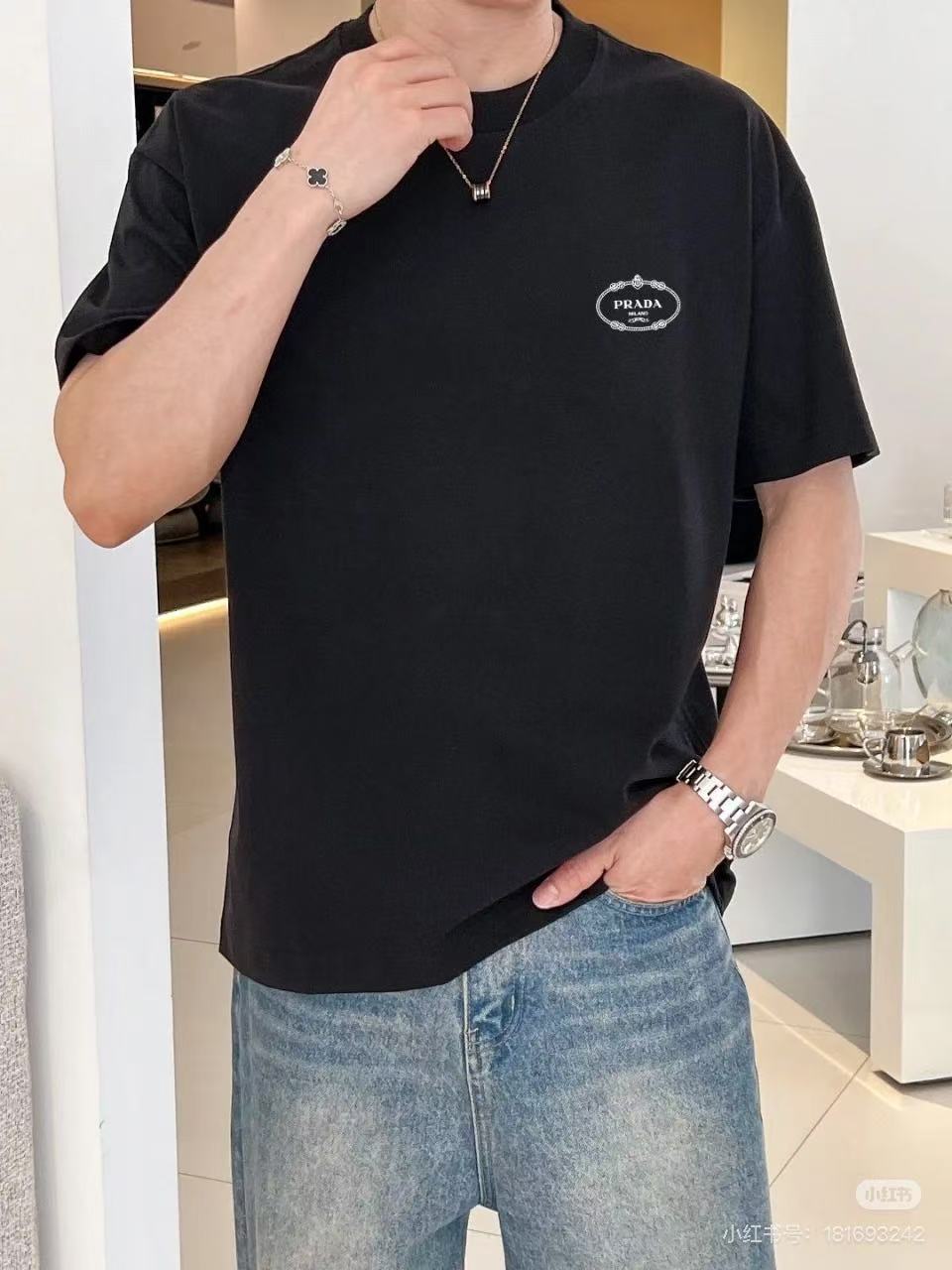 LuxluxHouse Best Quality Clothes T-shirt Prada