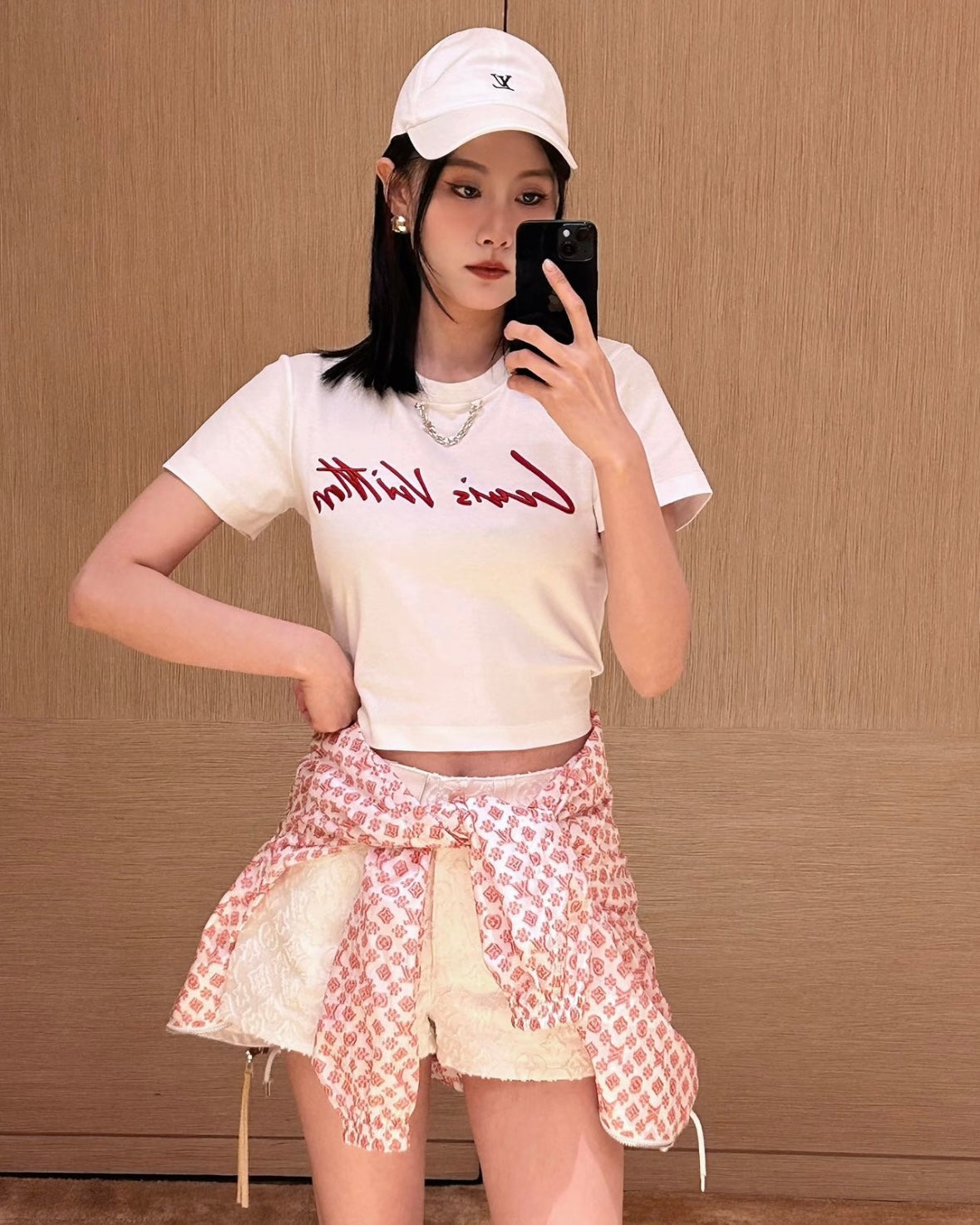 LuxluxHouse Best Quality Clothes T-shirt Louis Vuitton