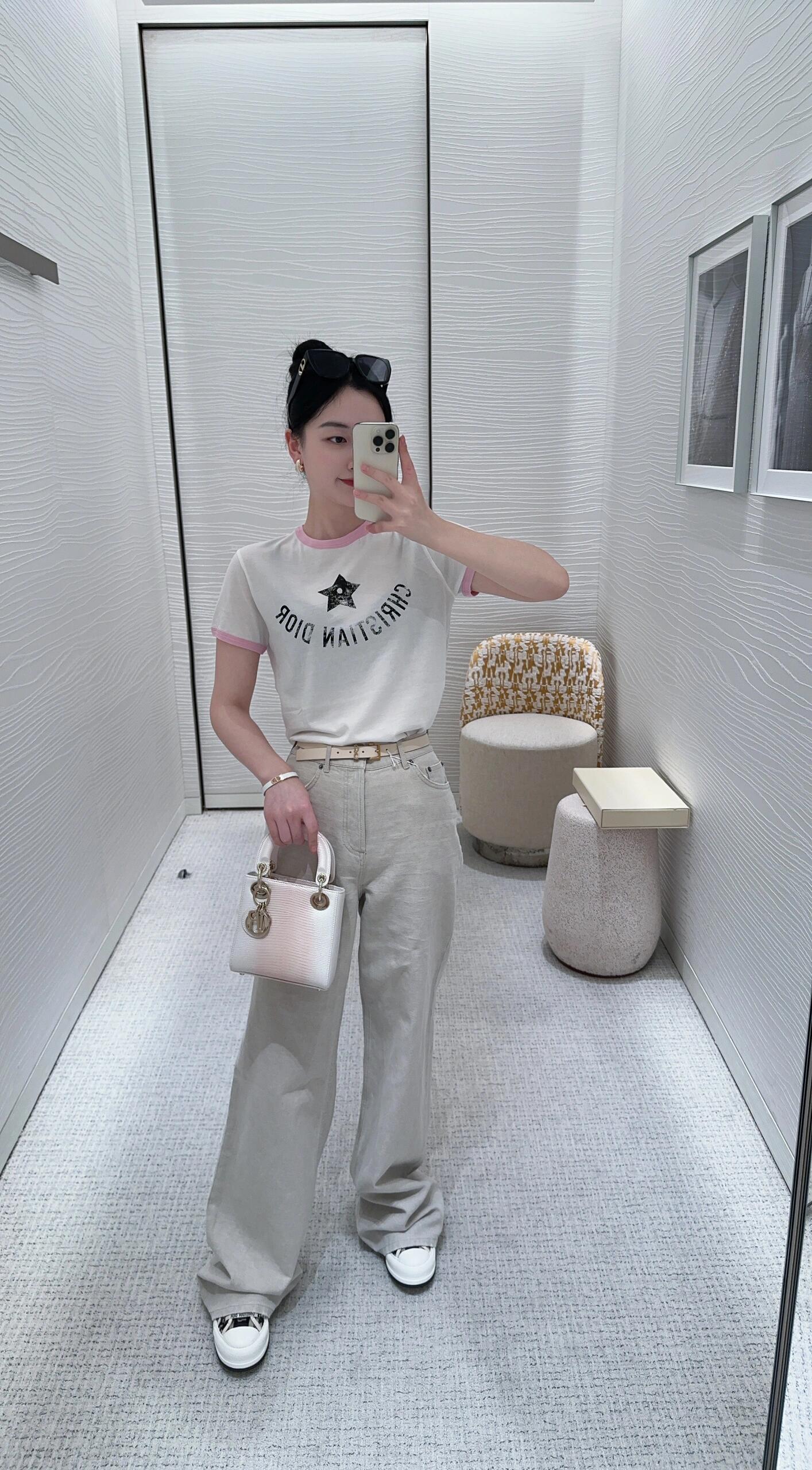 LuxluxHouse Best Quality Clothes T-shirt Dior