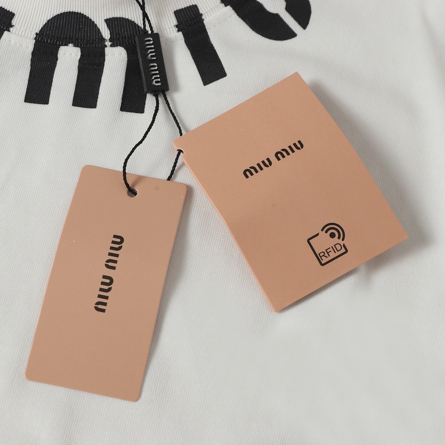 LuxluxHouse Best Quality Clothes Miu Miu T-shirt