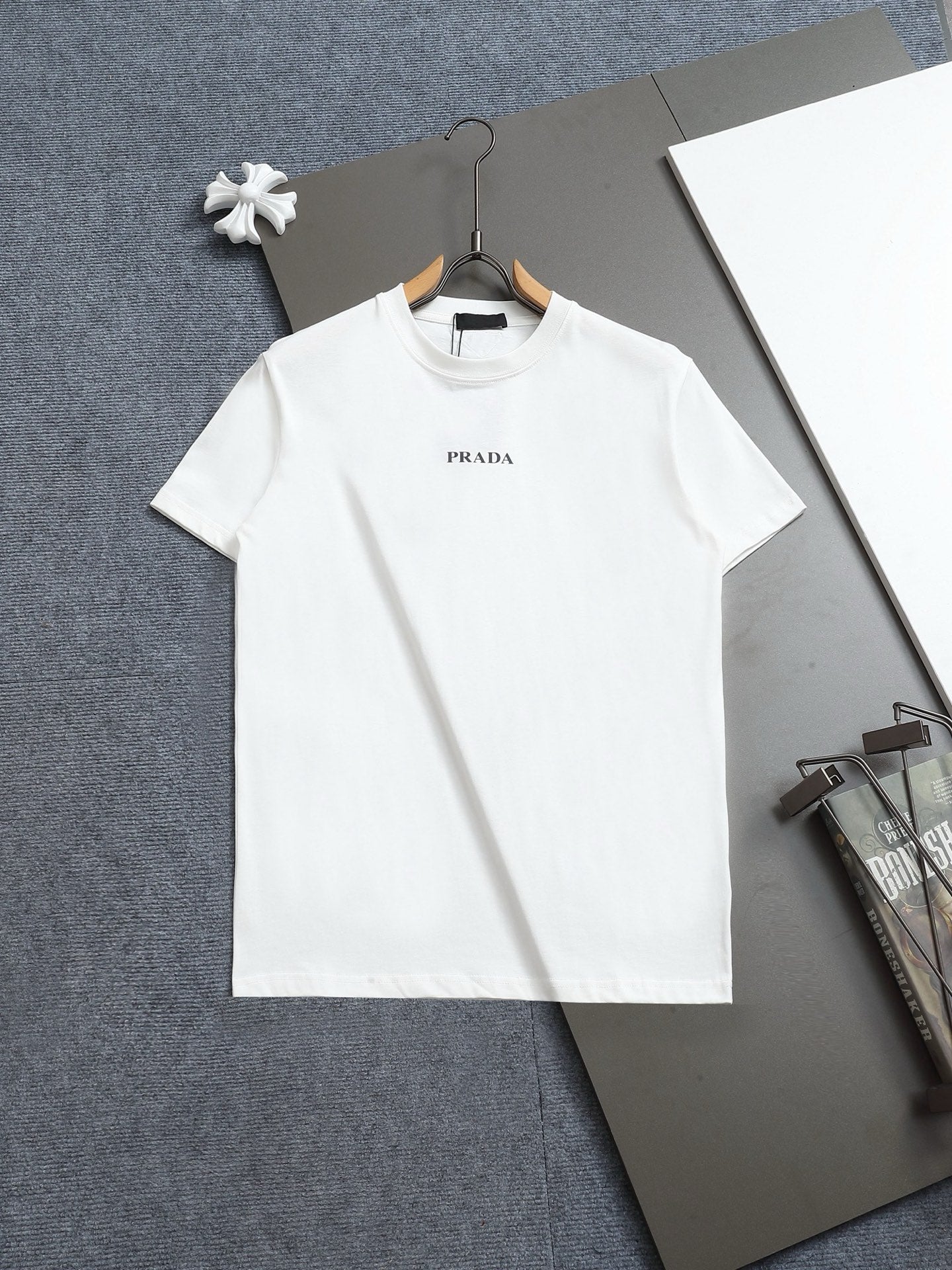 LuxluxHouse Best Quality Clothes T-shirt Prada
