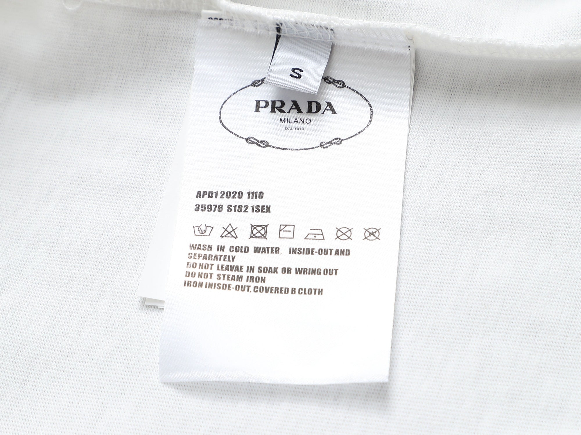 LuxluxHouse Best Quality Clothes T-shirt Prada