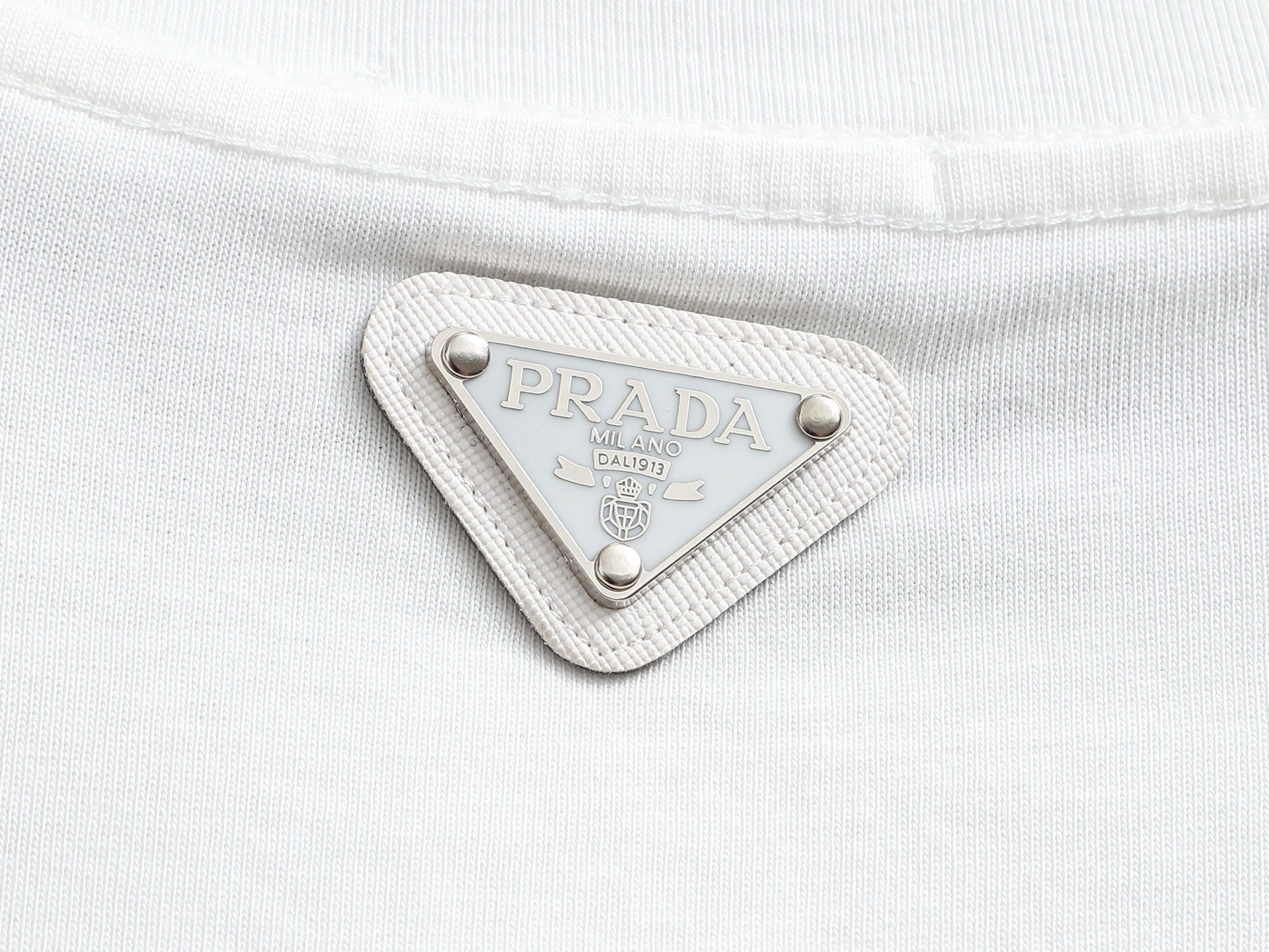 LuxluxHouse Best Quality Clothes T-shirt Prada