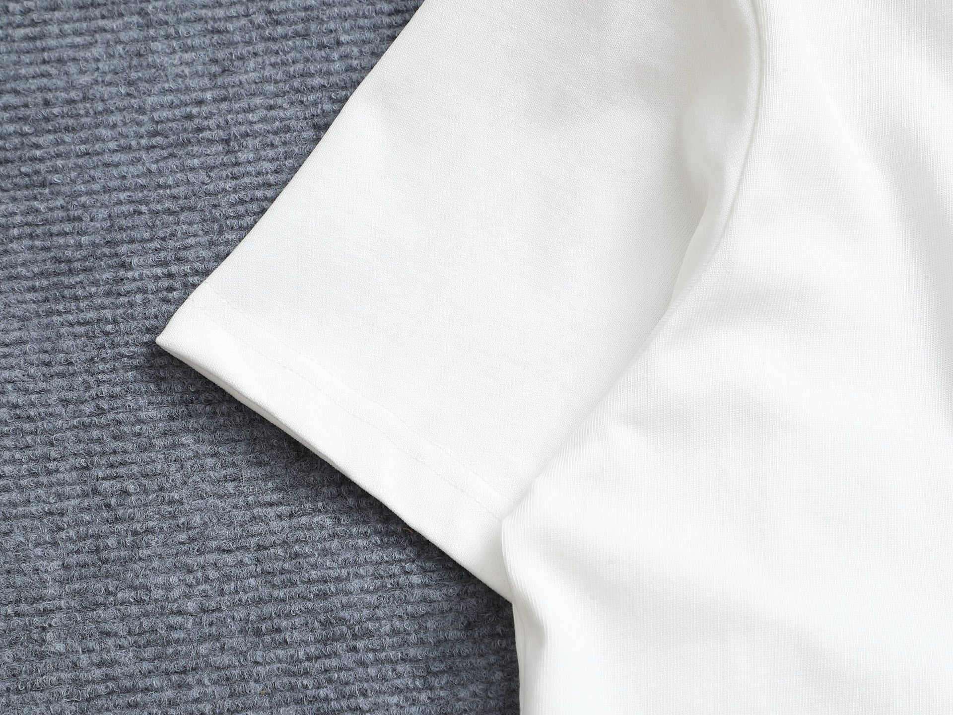 LuxluxHouse Best Quality Clothes Fendi T-shirt