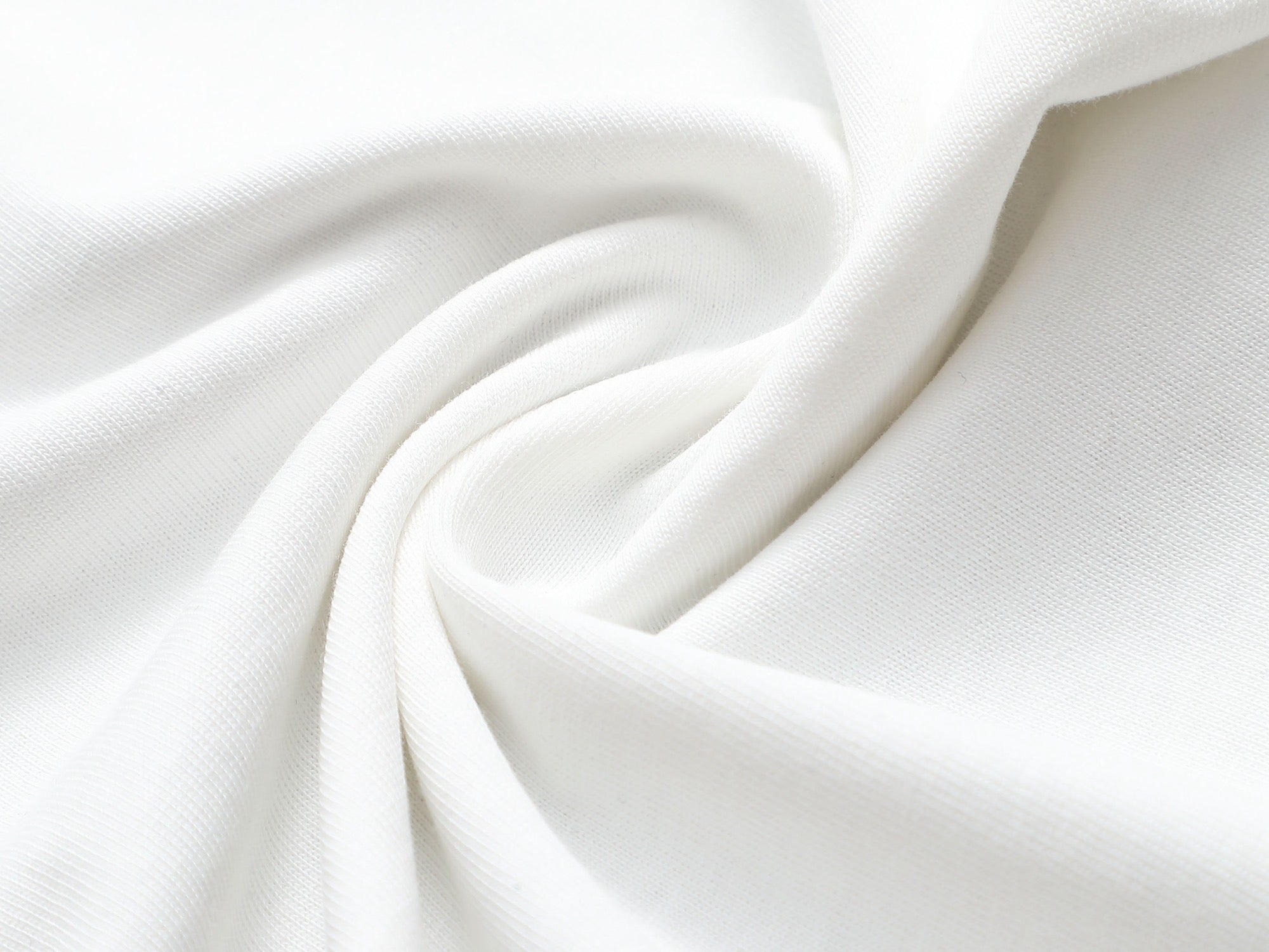 LuxluxHouse Best Quality Clothes T-shirt Chanel & Maison Margiela