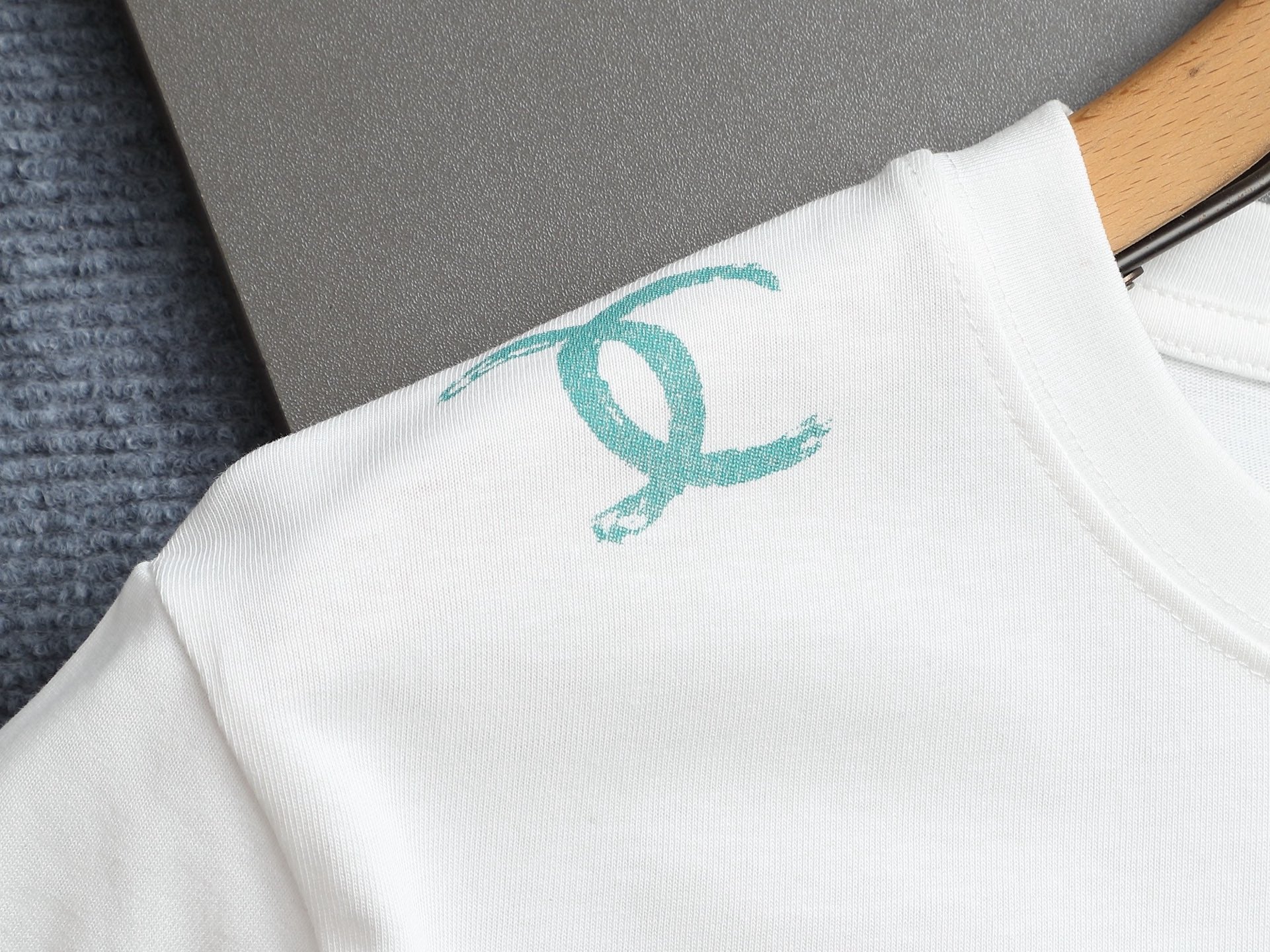 LuxluxHouse Best Quality Clothes T-shirt Chanel & Maison Margiela