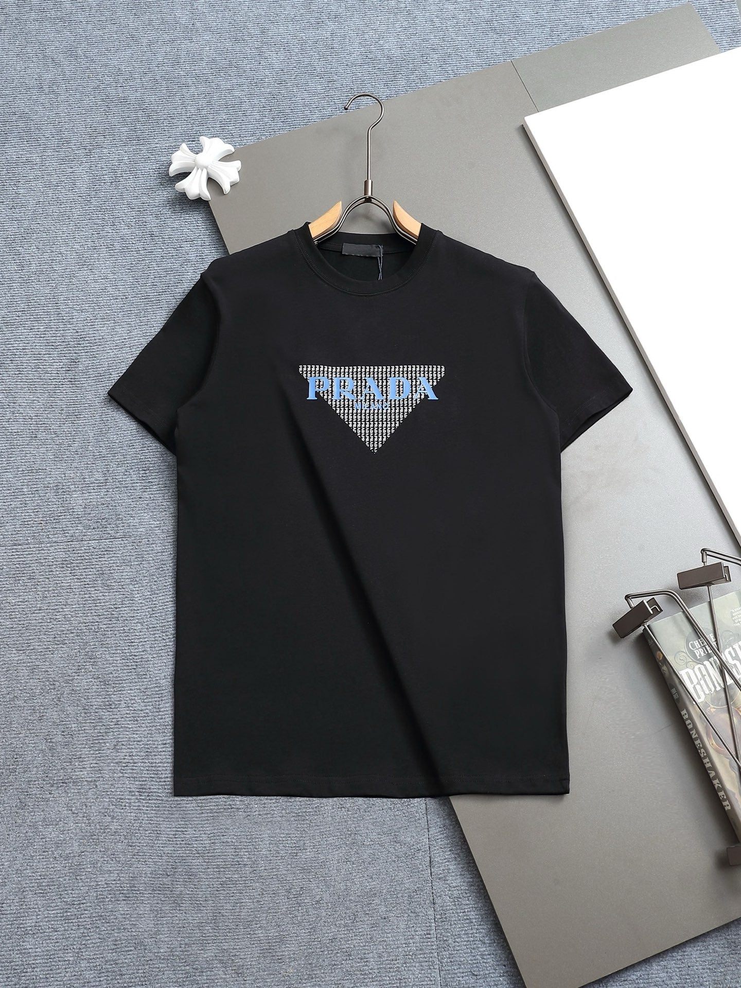 LuxluxHouse Best Quality Clothes T-shirt Prada