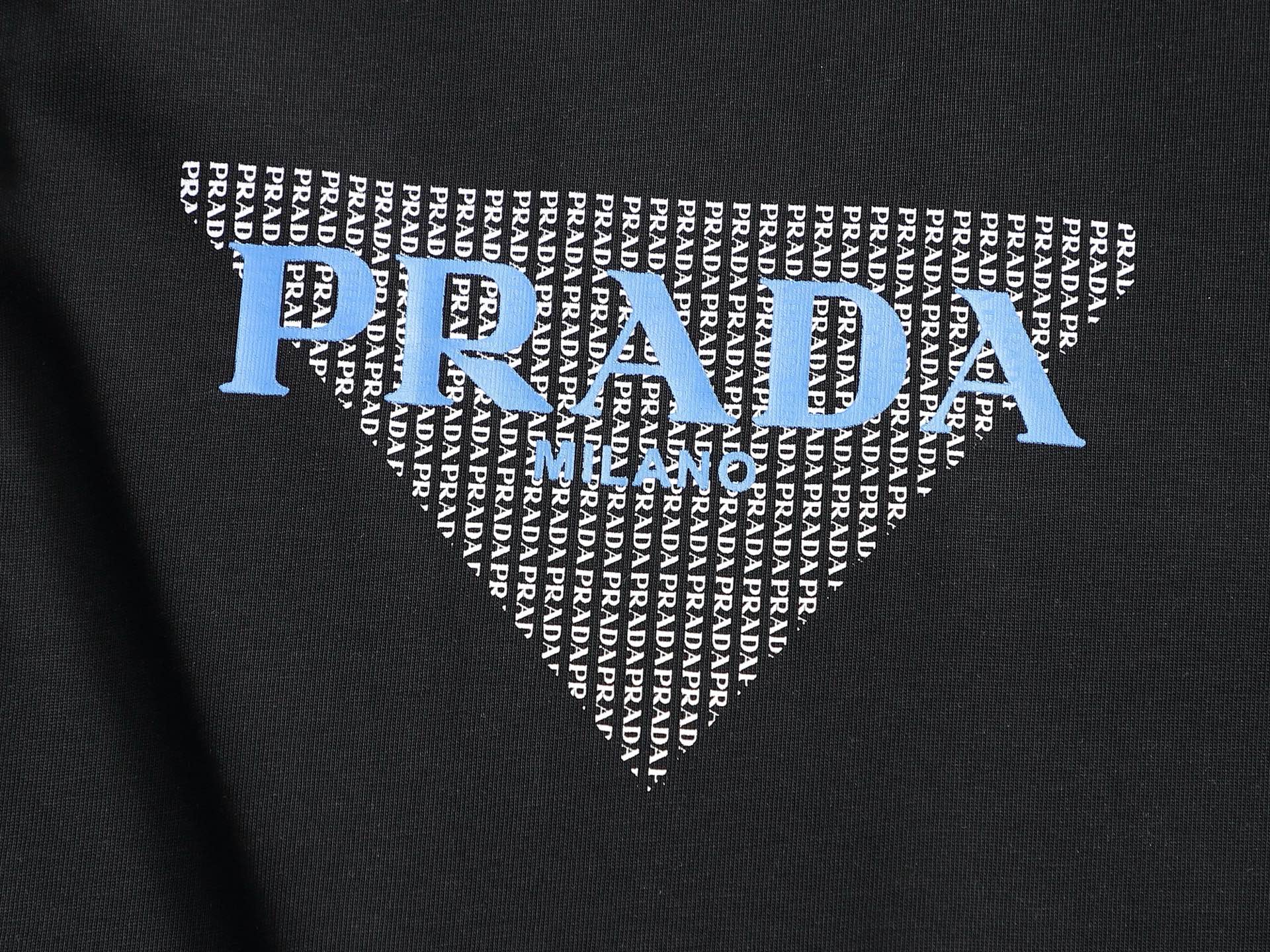 LuxluxHouse Best Quality Clothes T-shirt Prada