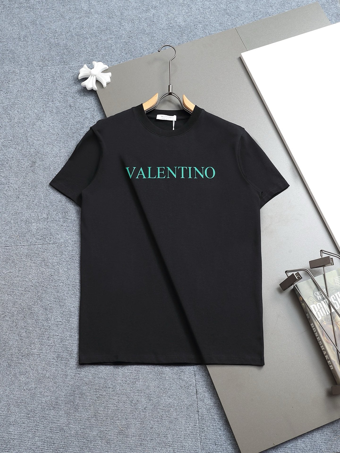 LuxluxHouse Best Quality Clothes Valentino T-shirt