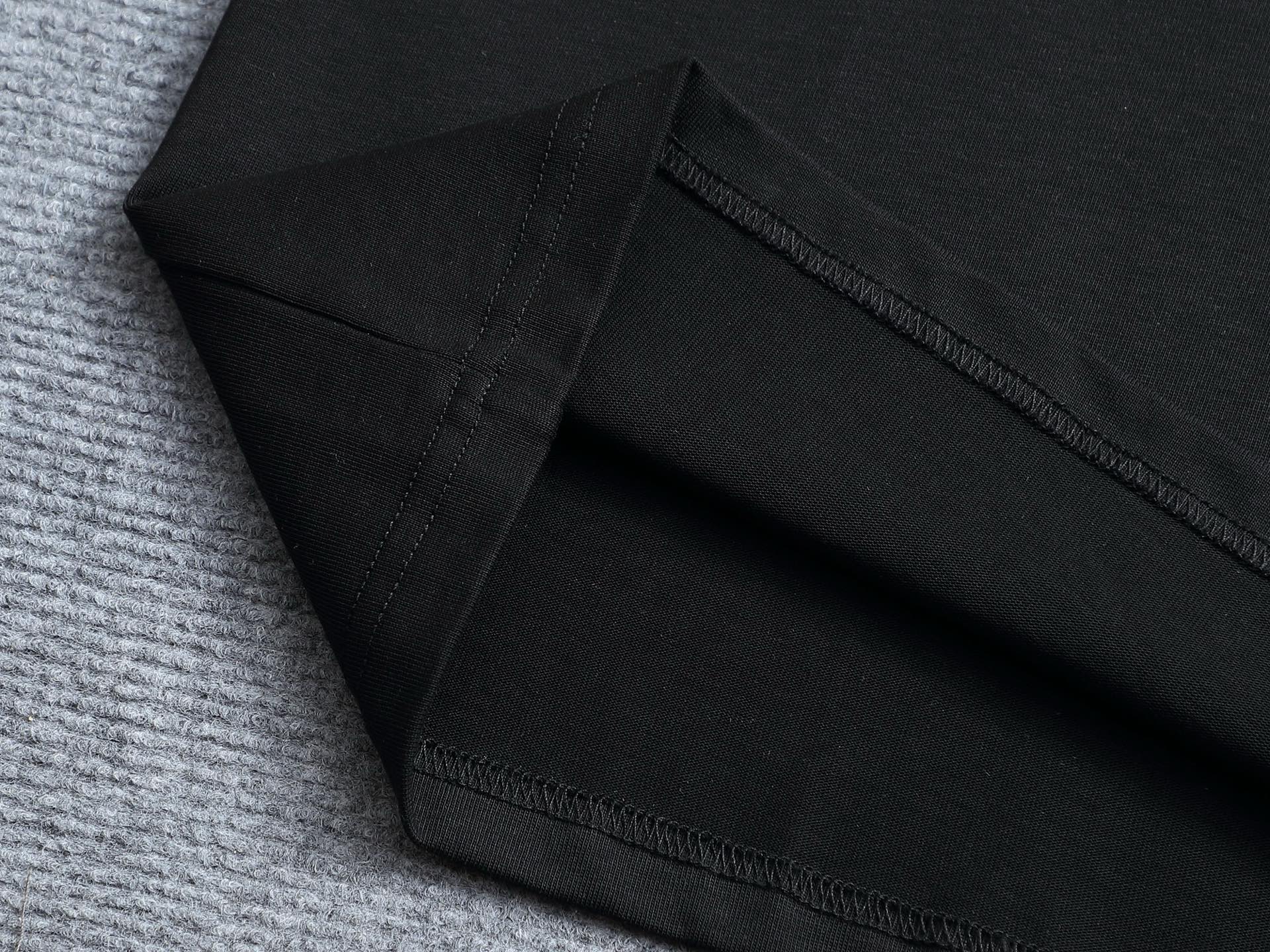 LuxluxHouse Best Quality Clothes Givenchy T-shirt