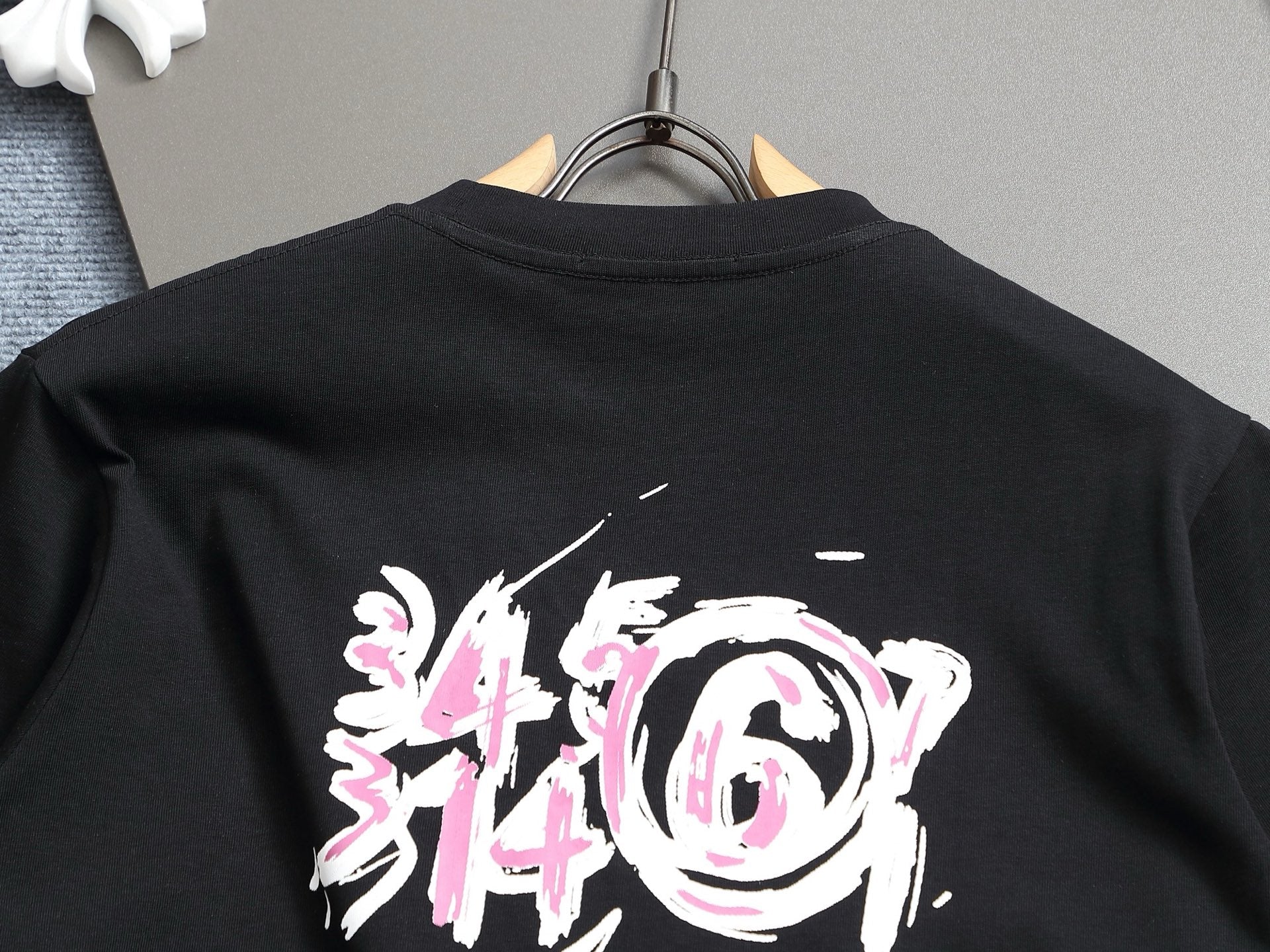 LuxluxHouse Best Quality Clothes T-shirt Chanel & Maison Margiela