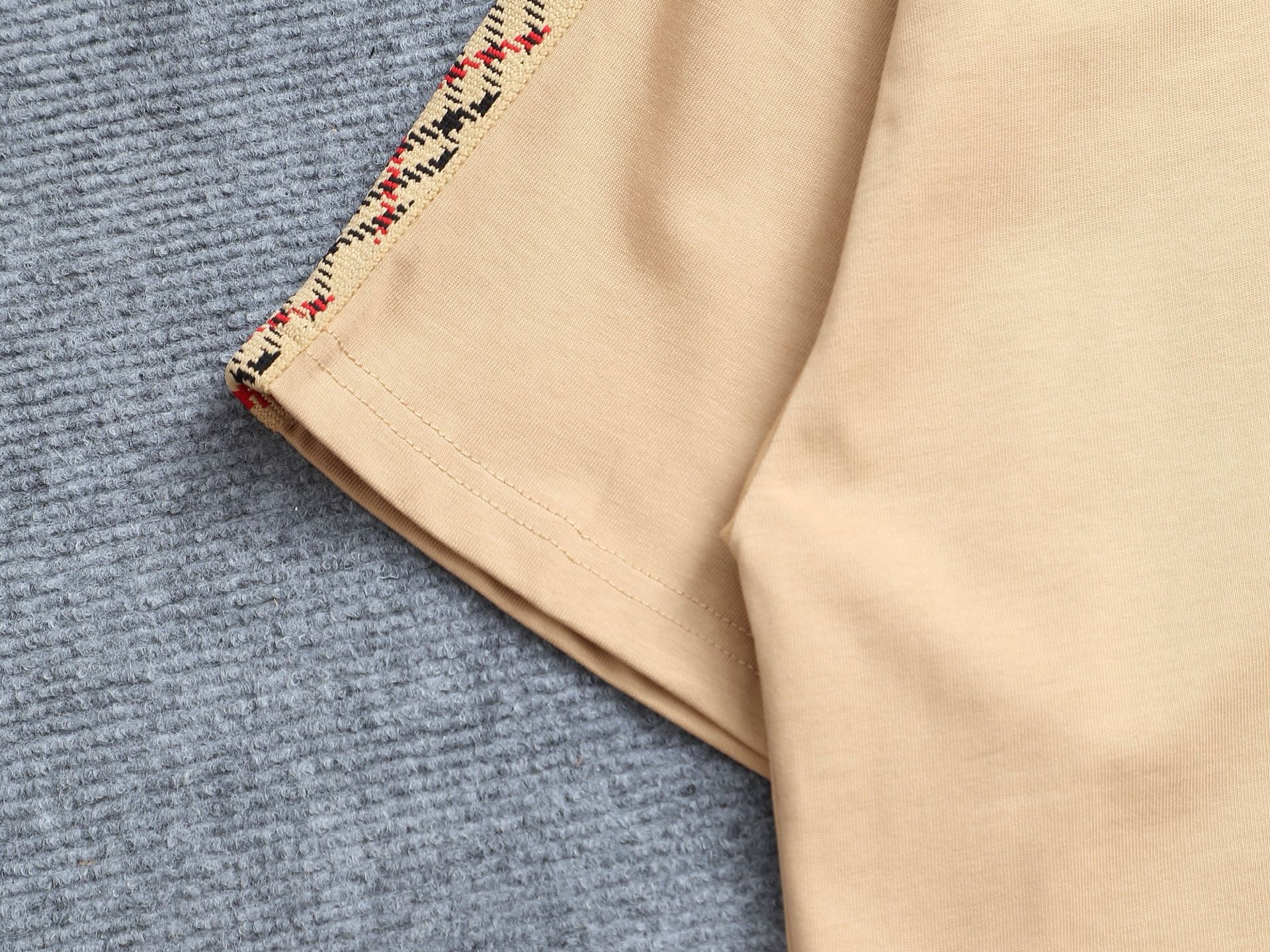 LuxluxHouse Best Quality Clothes Burberry T-shirt