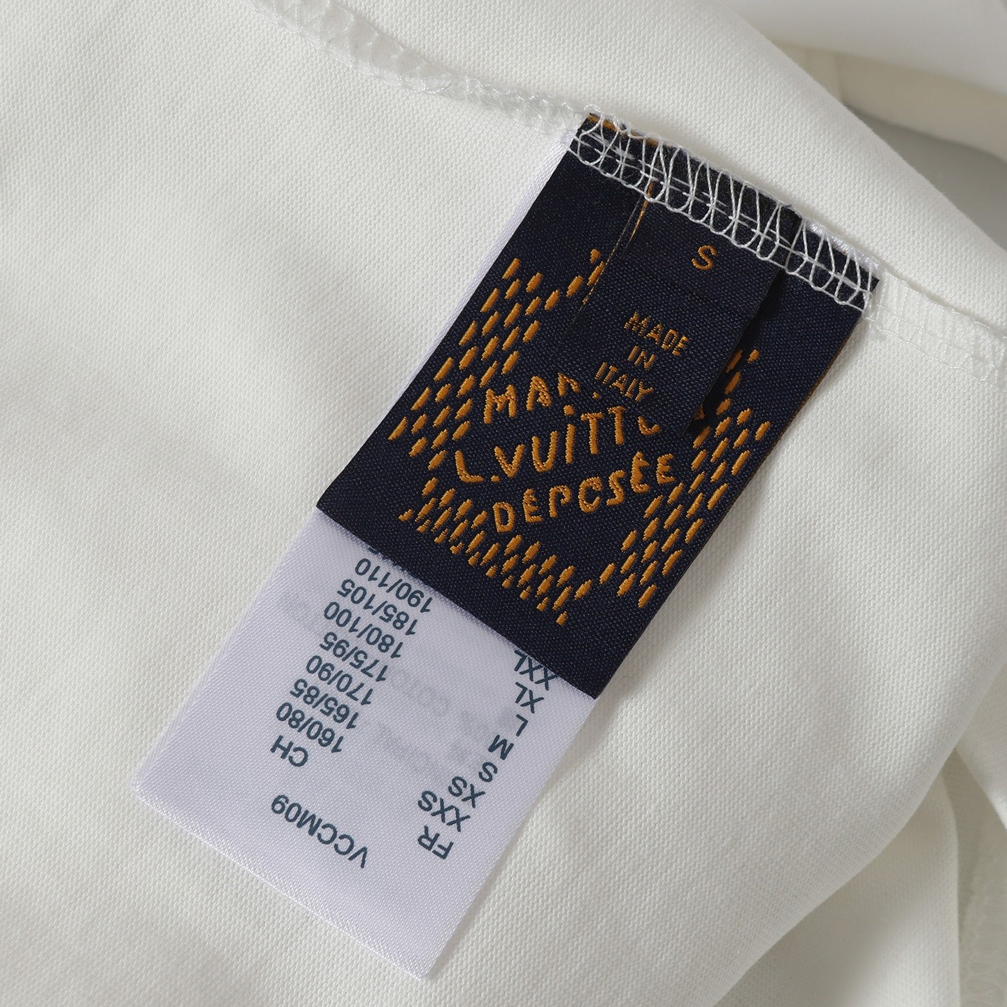 LuxluxHouse Best Quality Clothes T-shirt Louis Vuitton