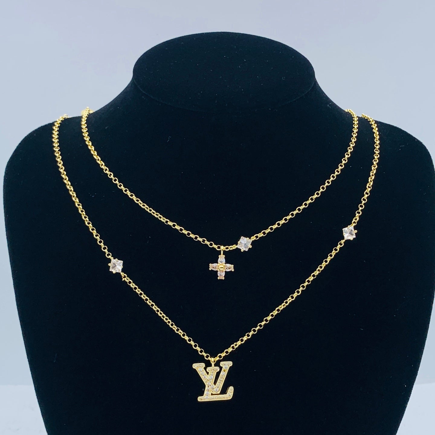 LuxluxHouse Low Price And High Quality Accessories Louis Vuitton