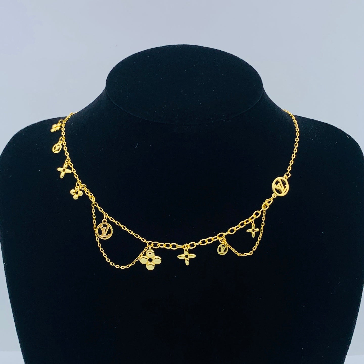 LuxluxHouse Low Price And High Quality Accessories Louis Vuitton