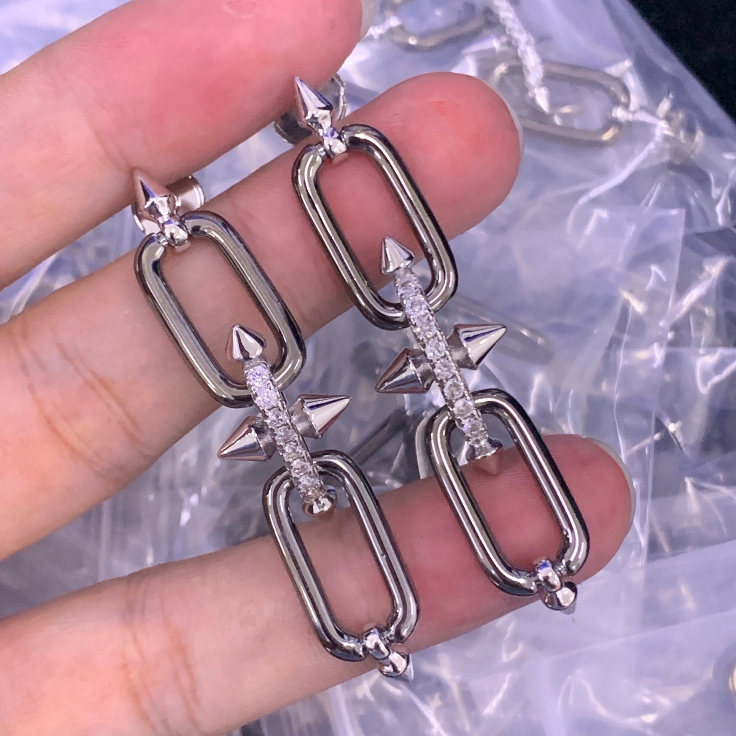 LuxluxHouse Low Price And High Quality Accessories Tiffany