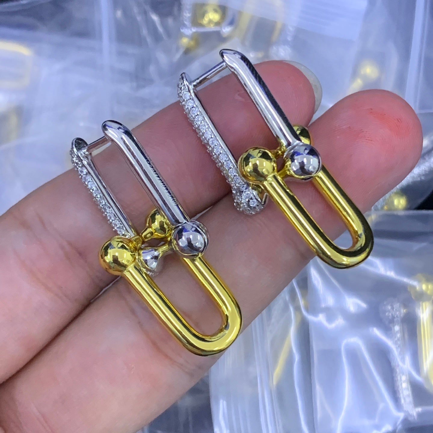 LuxluxHouse Low Price And High Quality Accessories Tiffany