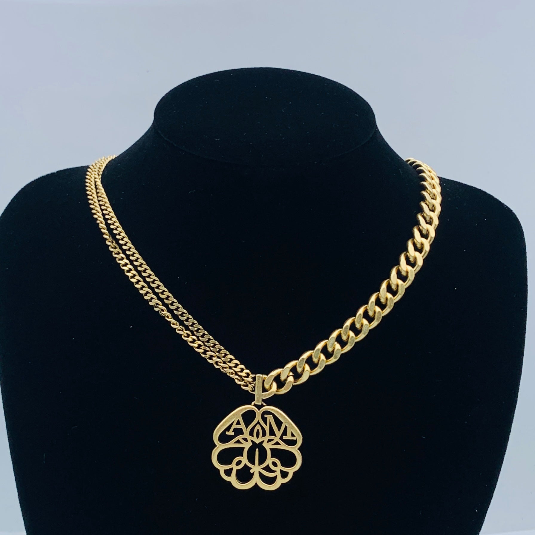 LuxluxHouse Low Price And High Quality Accessories Alexander McQueen