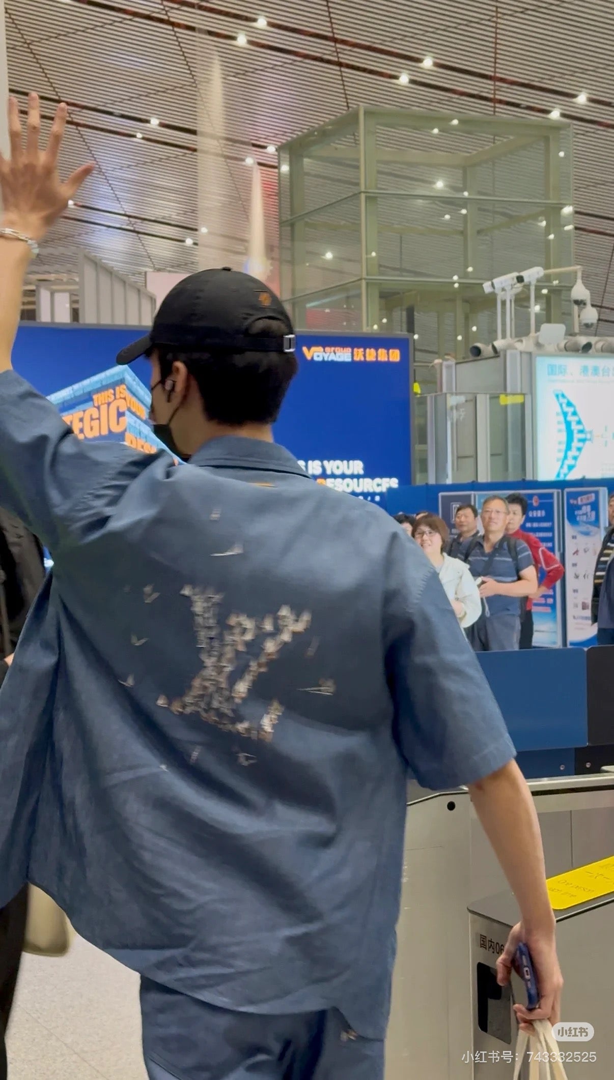 LuxluxHouse Best Quality Clothes Shirts&Polo Louis Vuitton