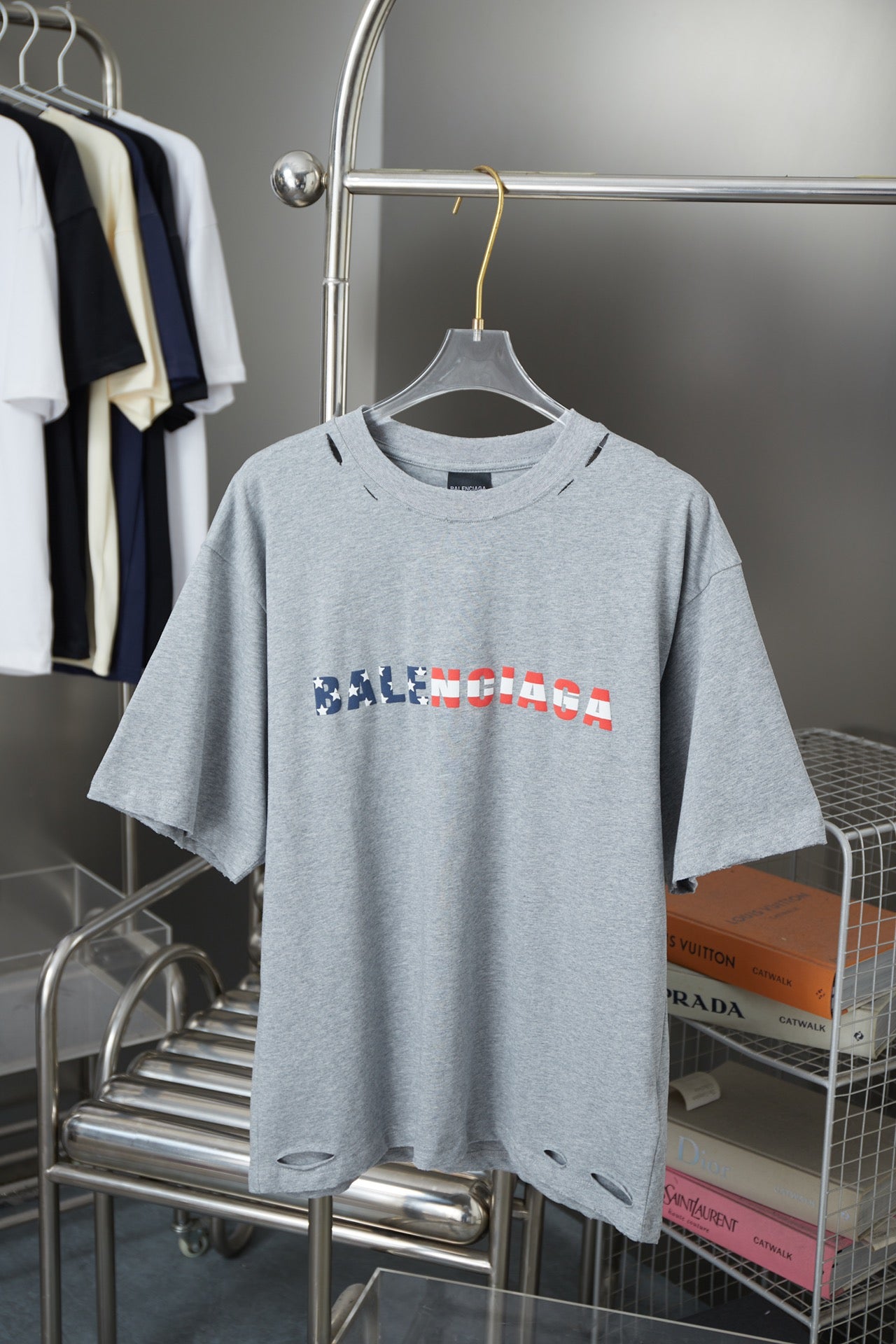 LuxluxHouse Best Quality Clothes Balenciaga T-shirt