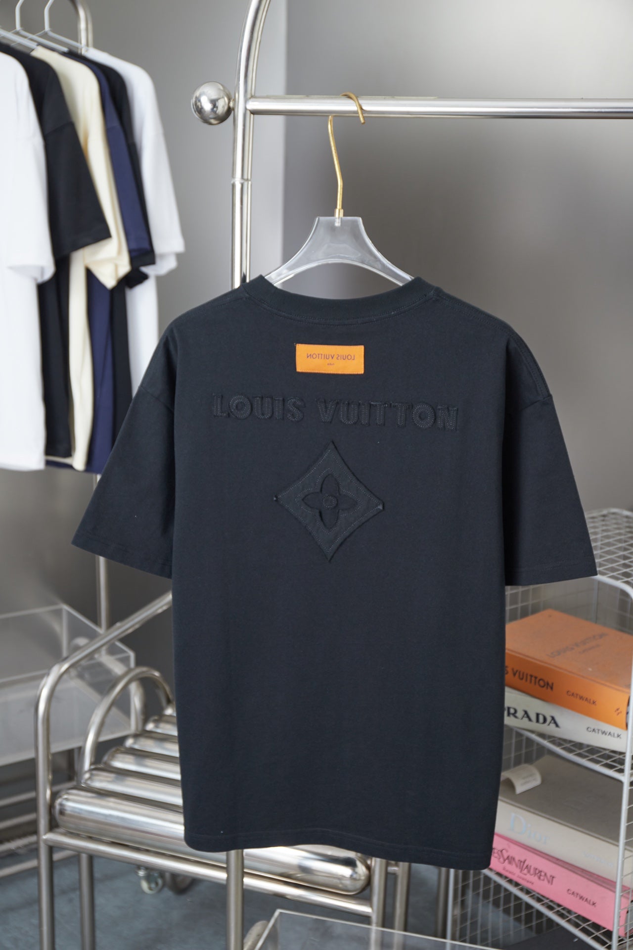 LuxluxHouse Best Quality Clothes T-shirt Louis Vuitton