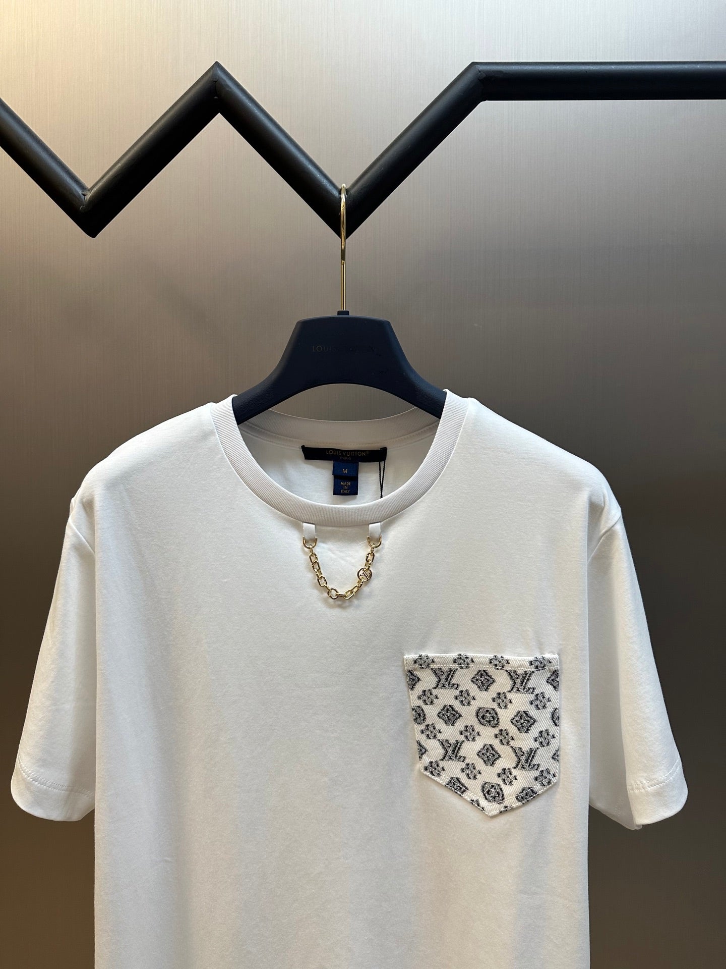 LuxluxHouse Best Quality Clothes T-shirt Louis Vuitton