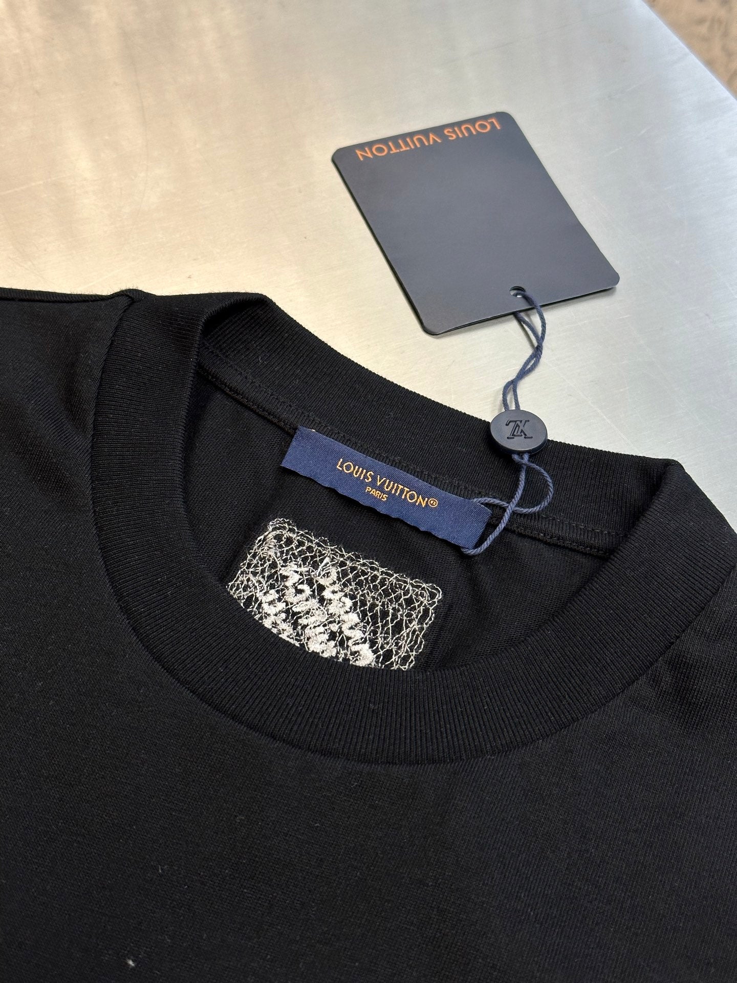 LuxluxHouse Best Quality Clothes T-shirt Louis Vuitton