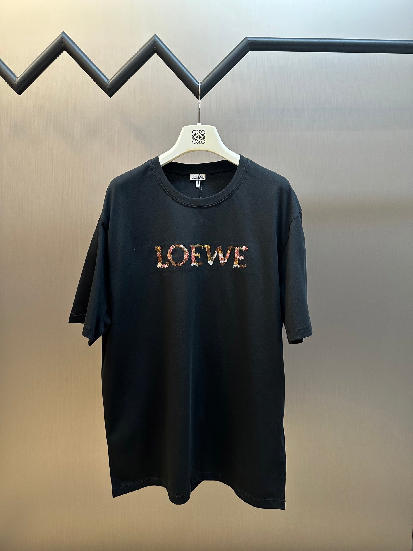 LuxluxHouse Best Quality Clothes T-shirt Loewe