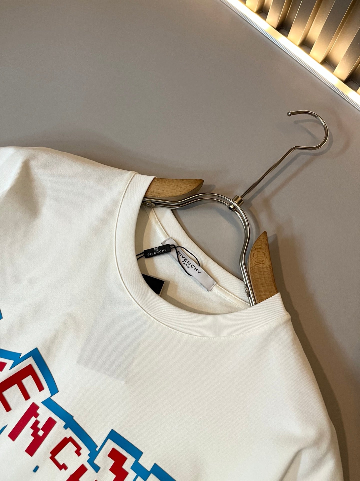 LuxluxHouse Best Quality Clothes Givenchy T-shirt