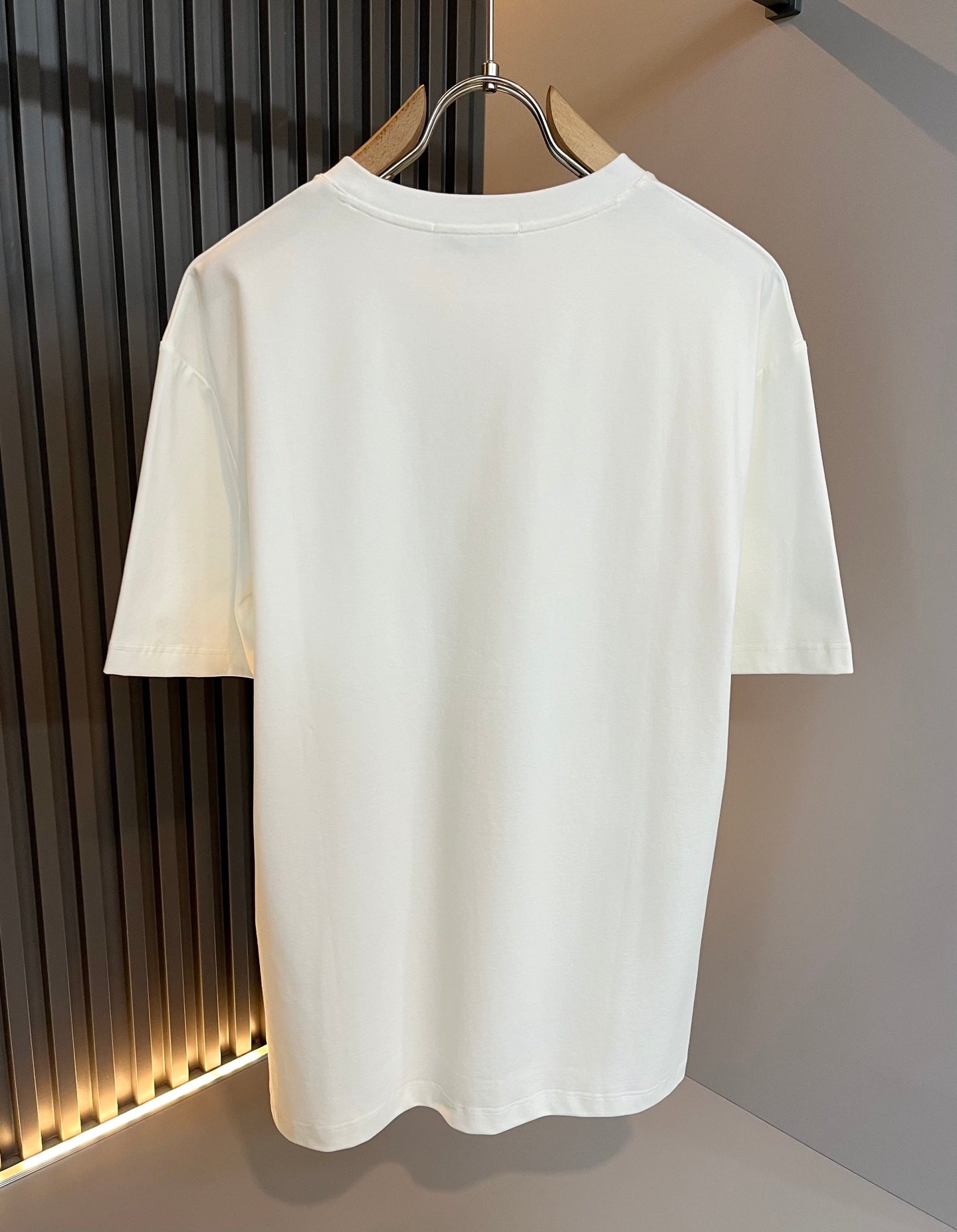 LuxluxHouse Best Quality Clothes Valentino T-shirt