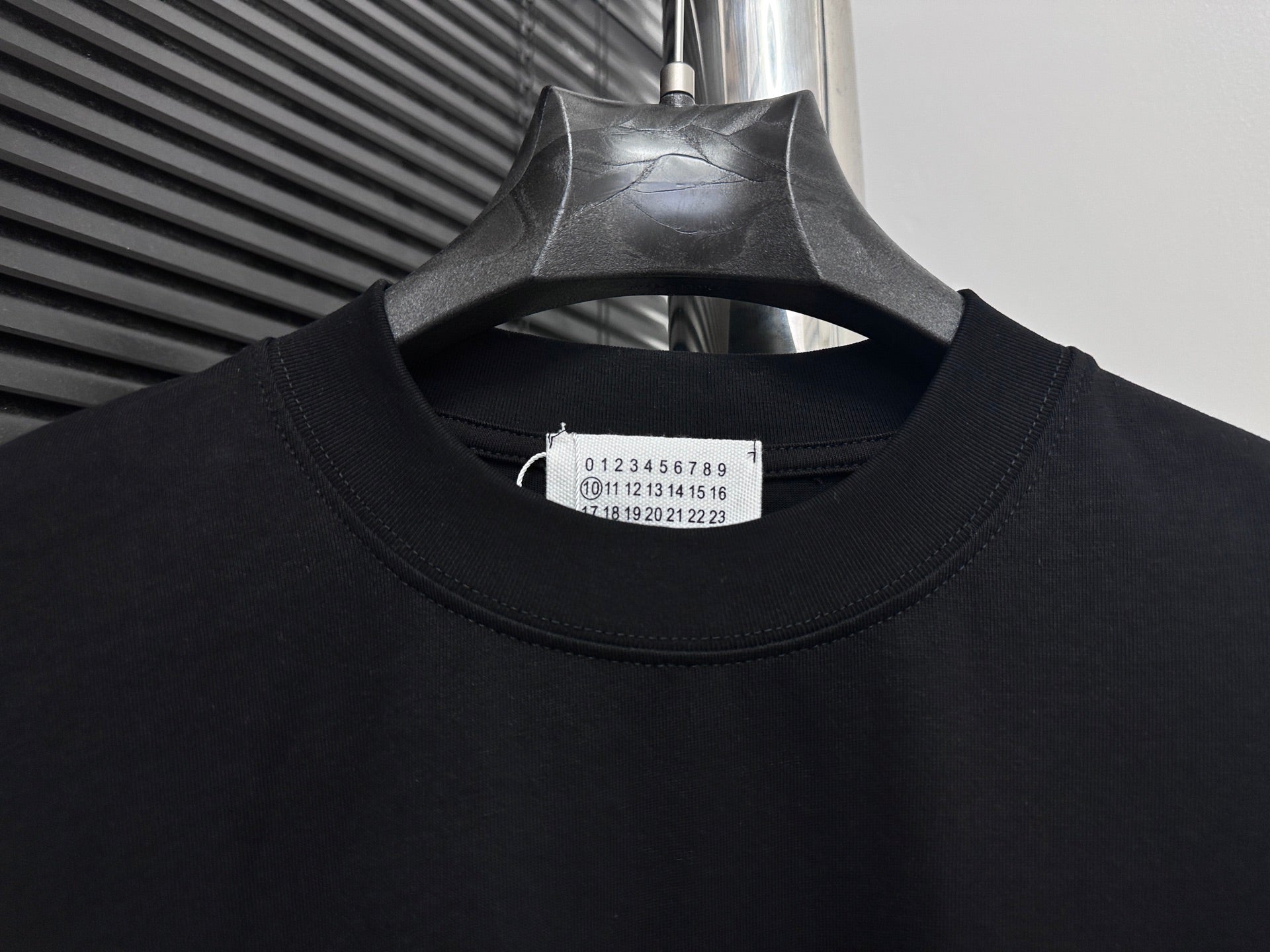 LuxluxHouse Best Quality Clothes T-shirt Chanel & Maison Margiela