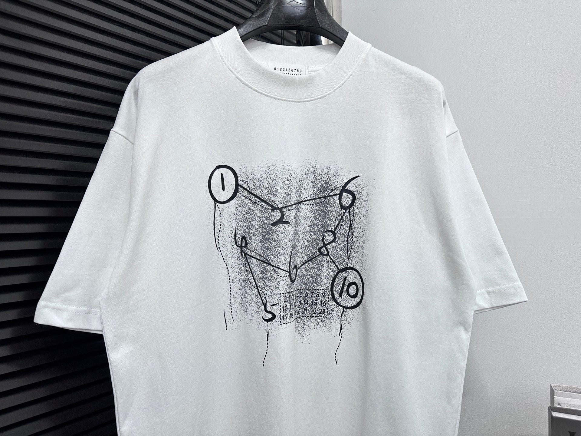 LuxluxHouse Best Quality Clothes T-shirt Chanel & Maison Margiela