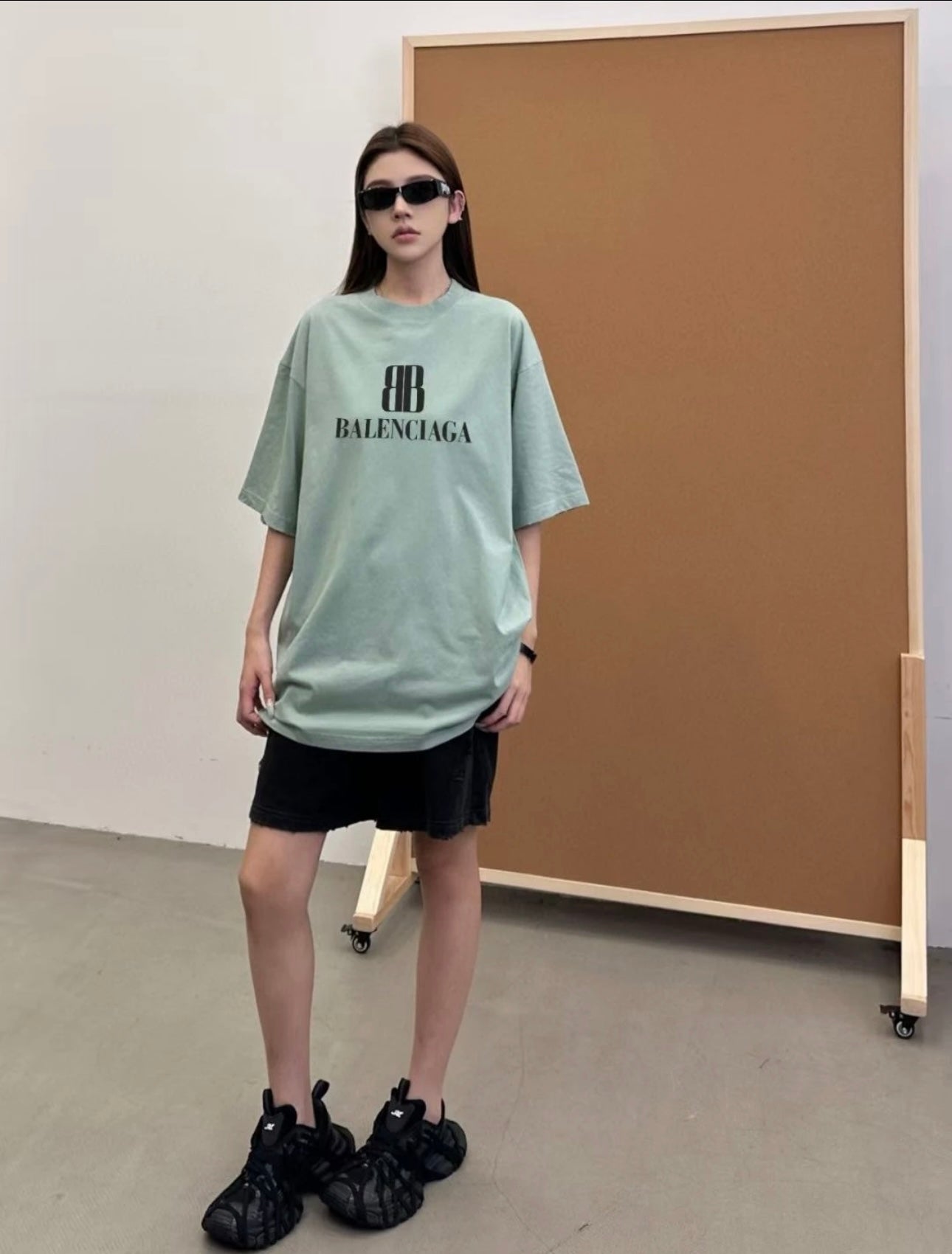 LuxluxHouse Best Quality Clothes Balenciaga T-shirt