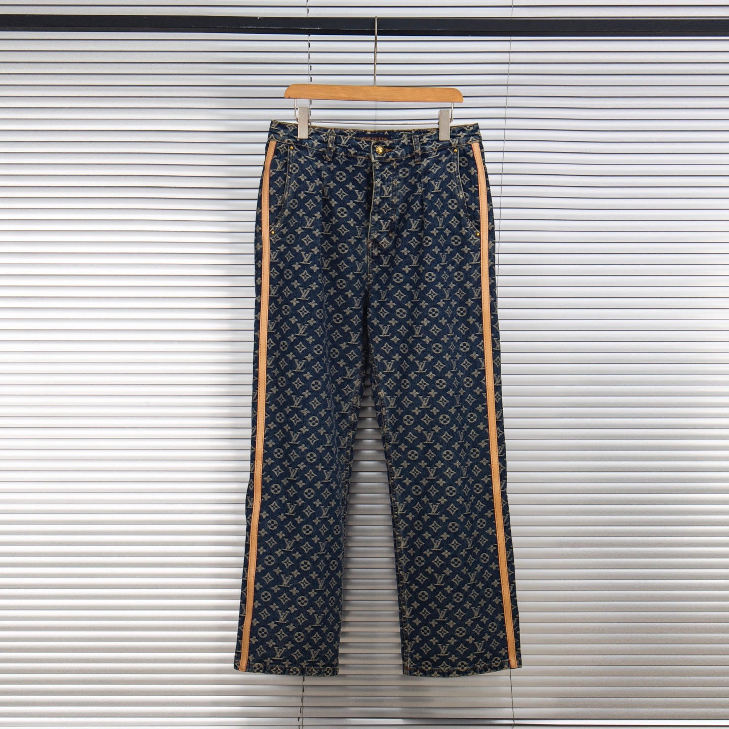 LuxluxHouse Best Quality Clothes Pants Louis Vuitton