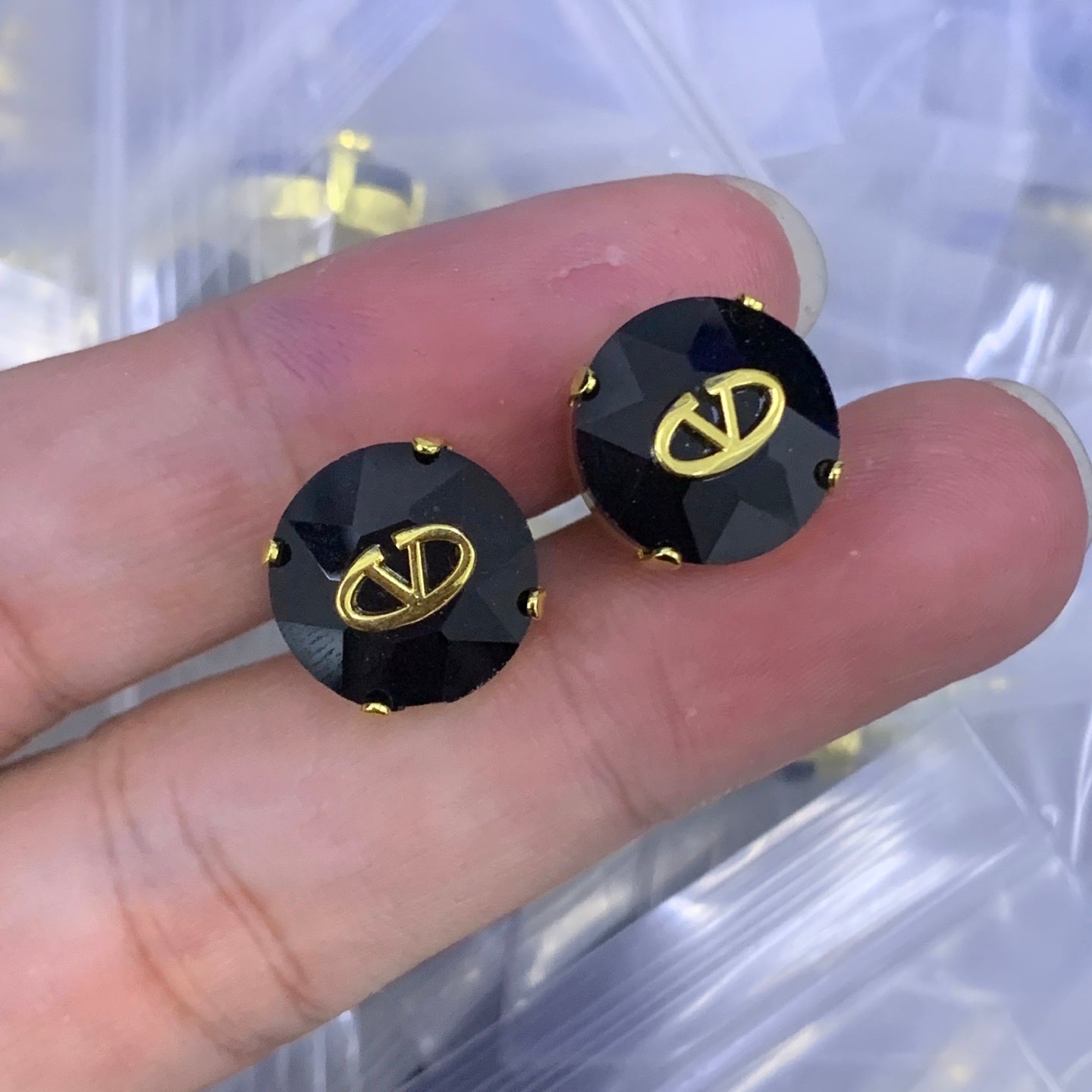 LuxluxHouse Low Price And High Quality Accessories Valentino