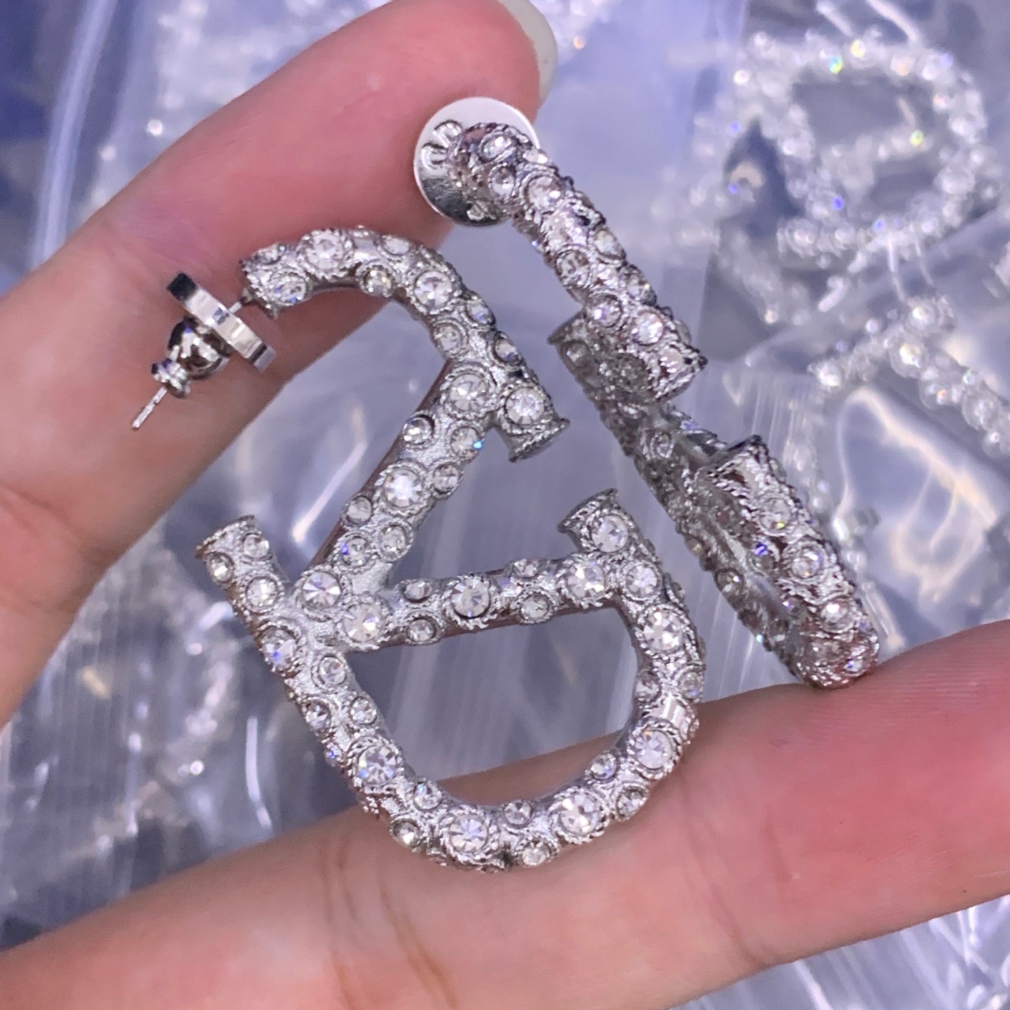 LuxluxHouse Low Price And High Quality Accessories Valentino