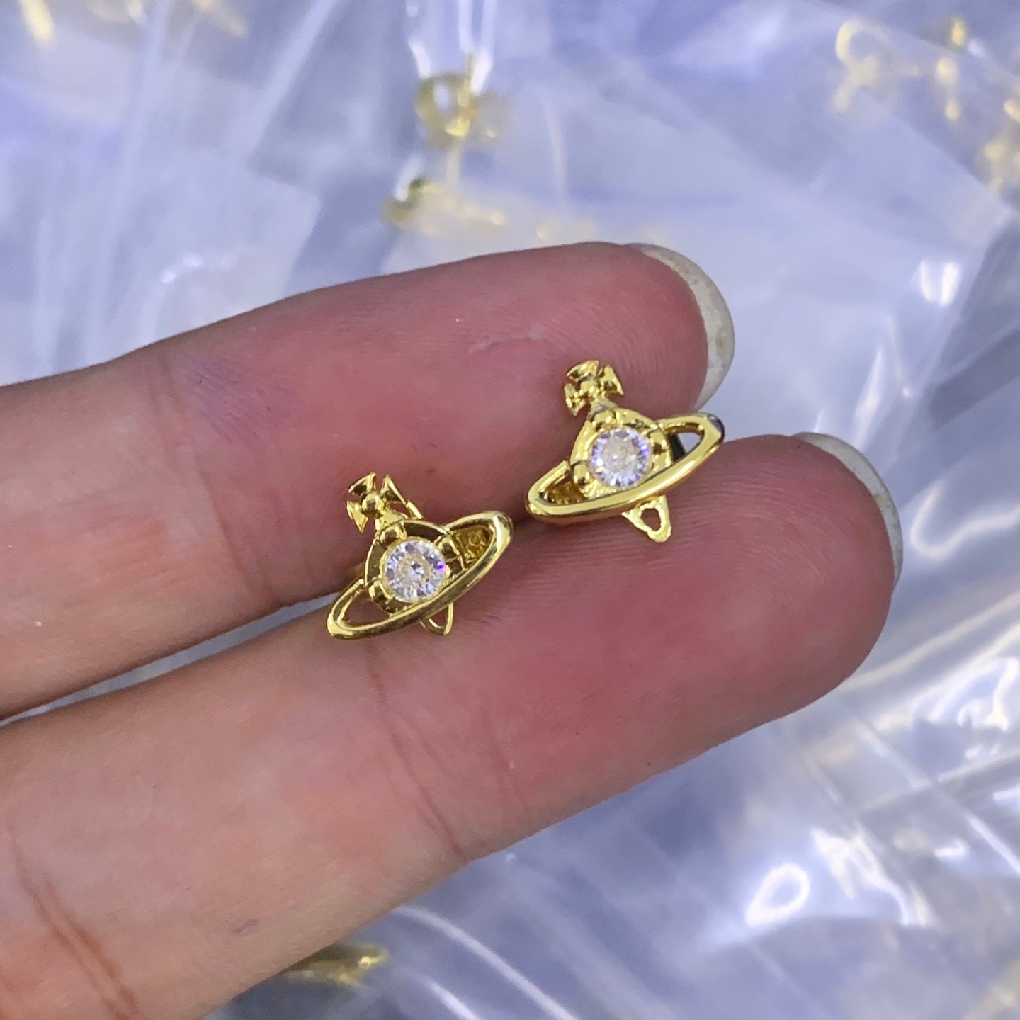 LuxluxHouse Low Price And High Quality Accessories Vivienne Westwood