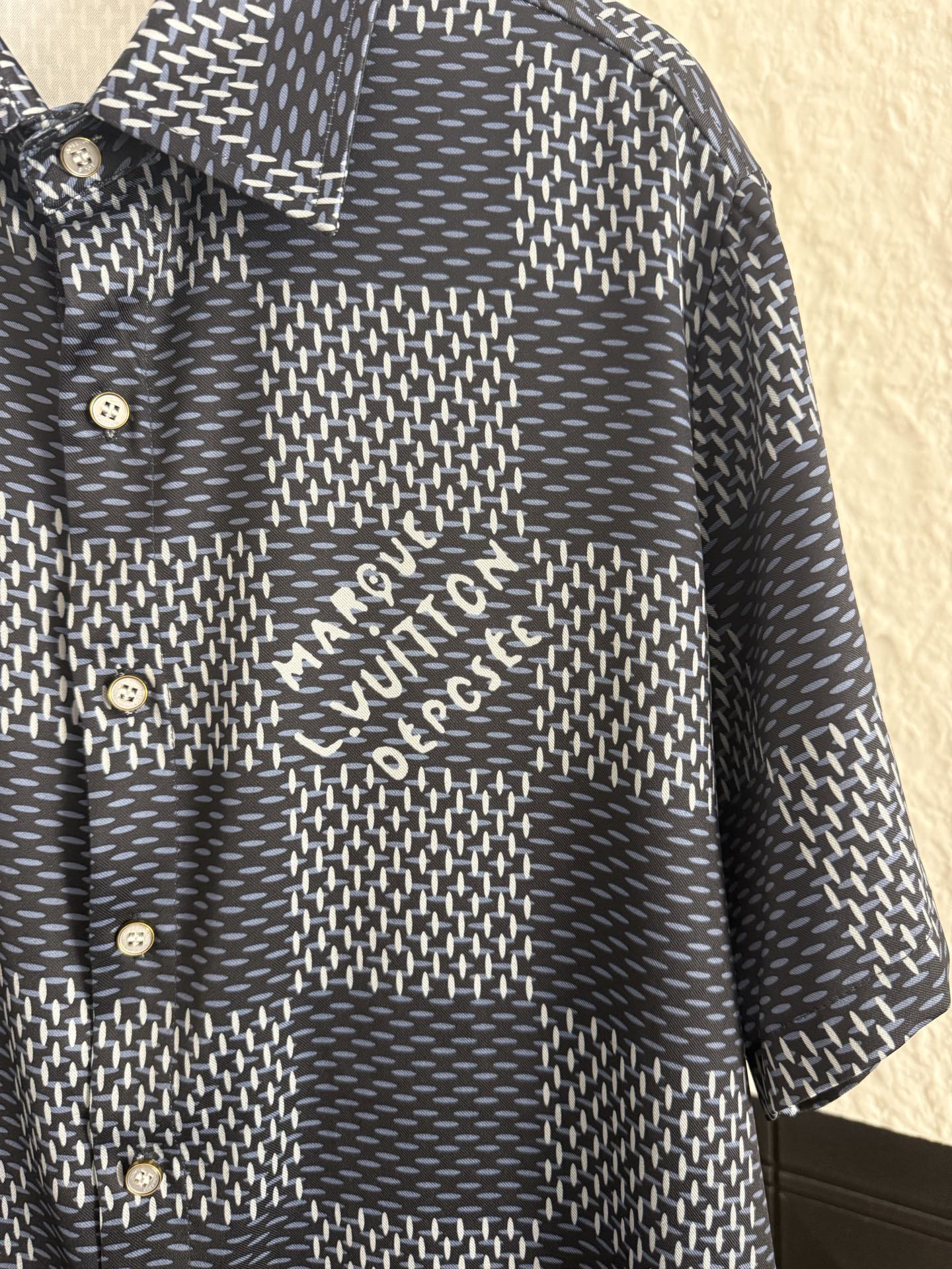 LuxluxHouse Best Quality Clothes Shirts&Polo Louis Vuitton