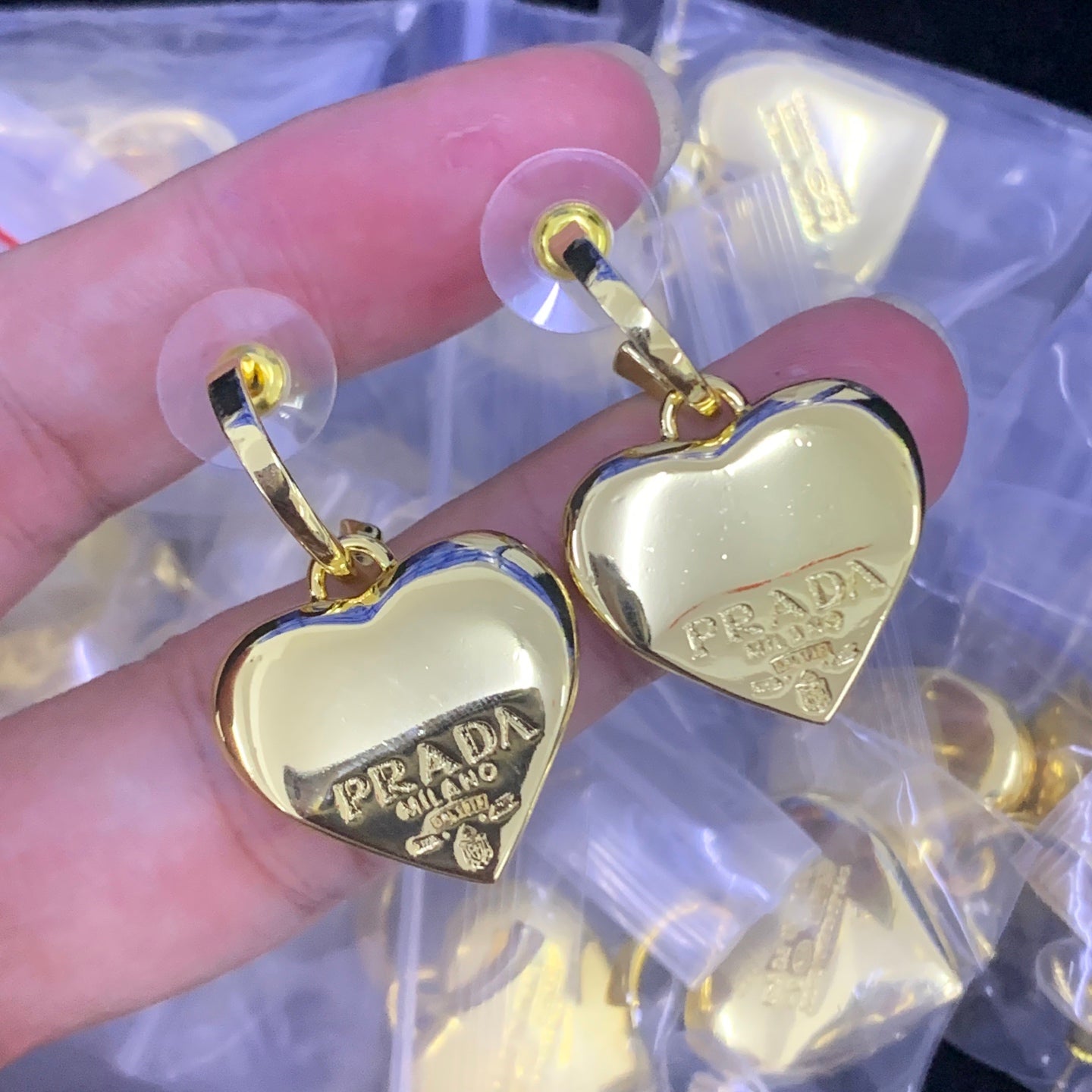 LuxluxHouse Low Price And High Quality Accessories Prada