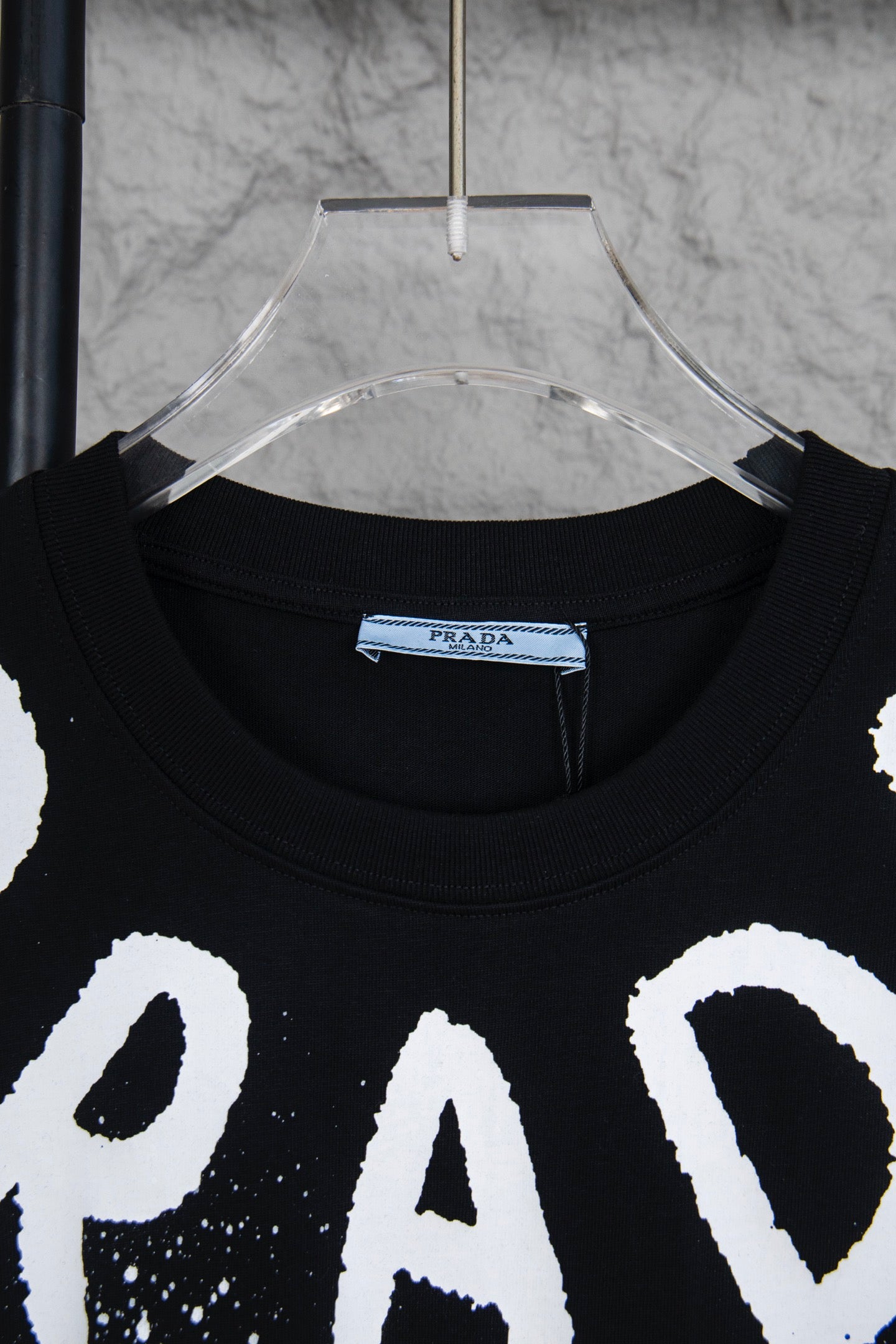 LuxluxHouse Best Quality Clothes T-shirt Prada