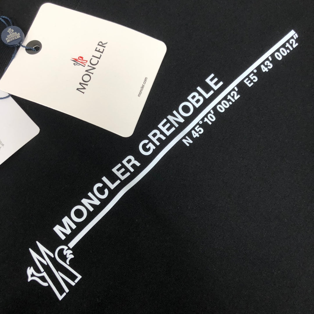 LuxluxHouse Best Quality Clothes T-shirt Moncler