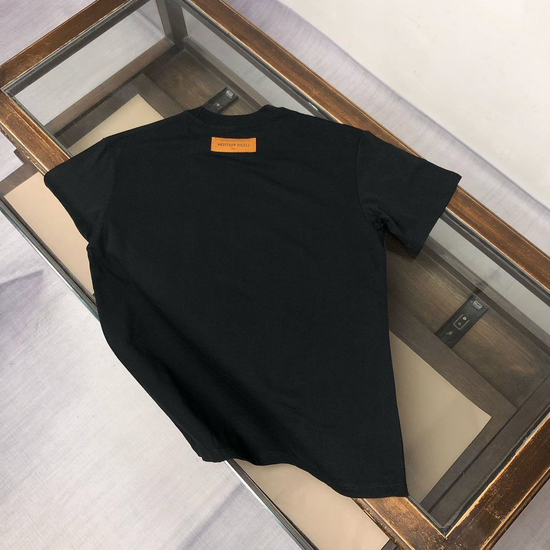 LuxluxHouse Best Quality Clothes T-shirt Louis Vuitton
