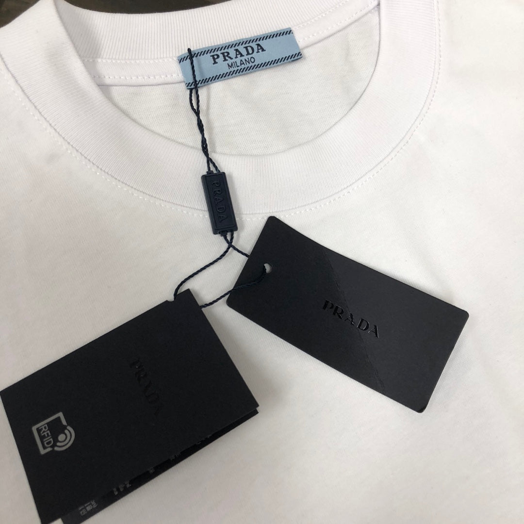 LuxluxHouse Best Quality Clothes T-shirt Prada