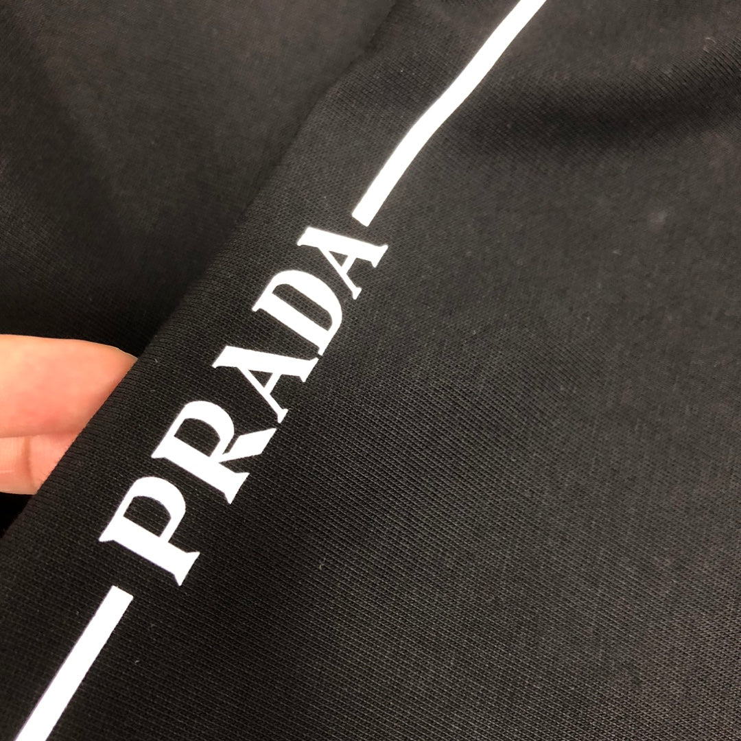 LuxluxHouse Best Quality Clothes T-shirt Prada