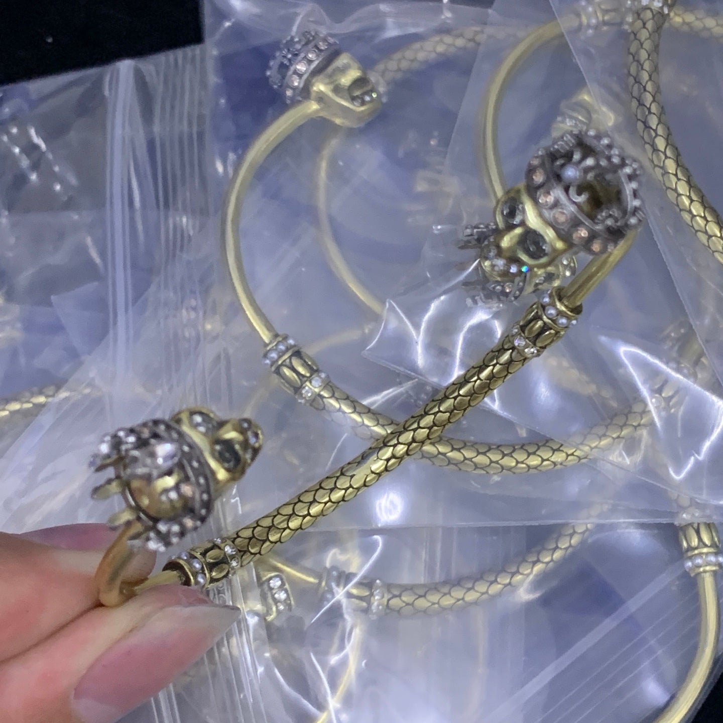 LuxluxHouse Low Price And High Quality Accessories Alexander McQueen