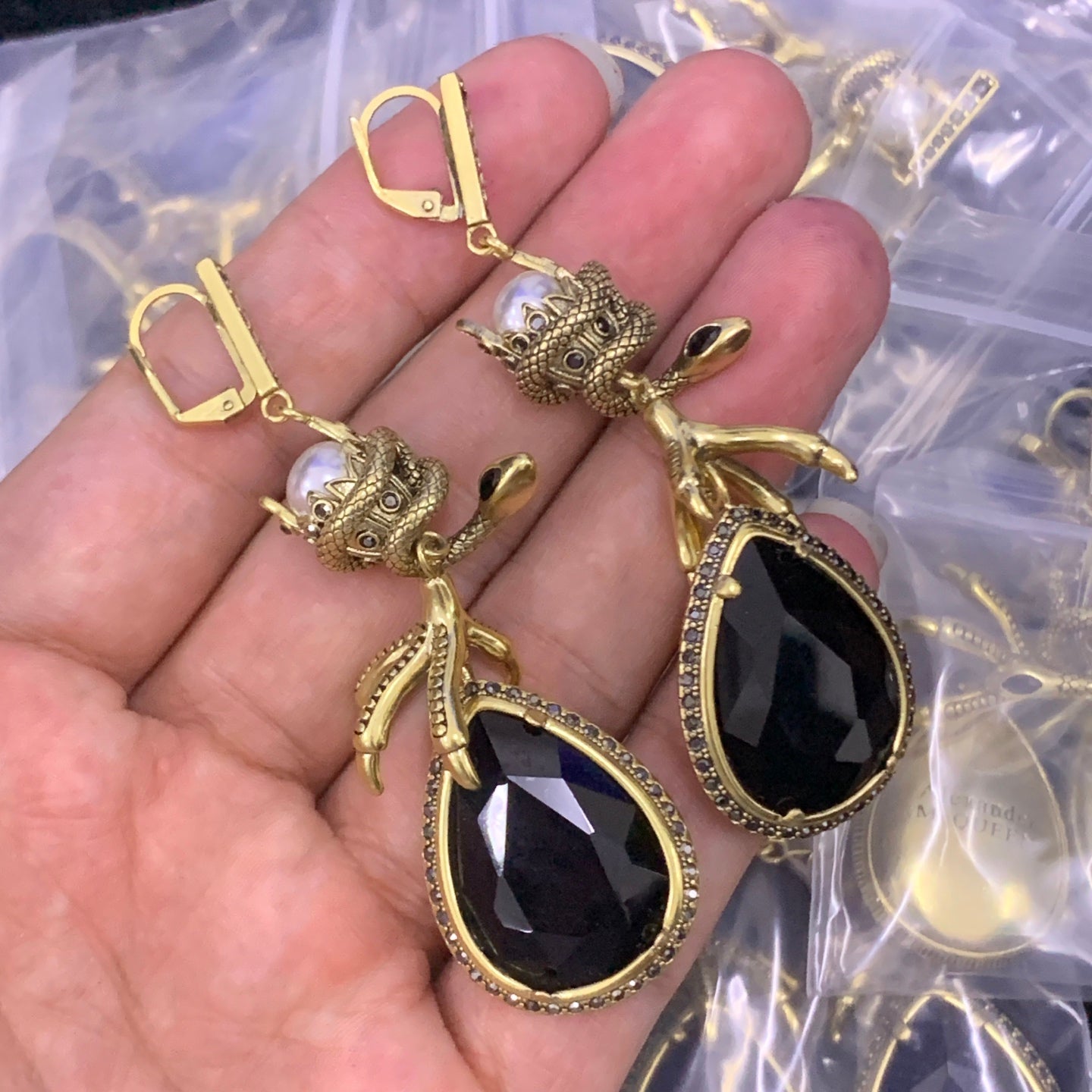 LuxluxHouse Low Price And High Quality Accessories Alexander McQueen