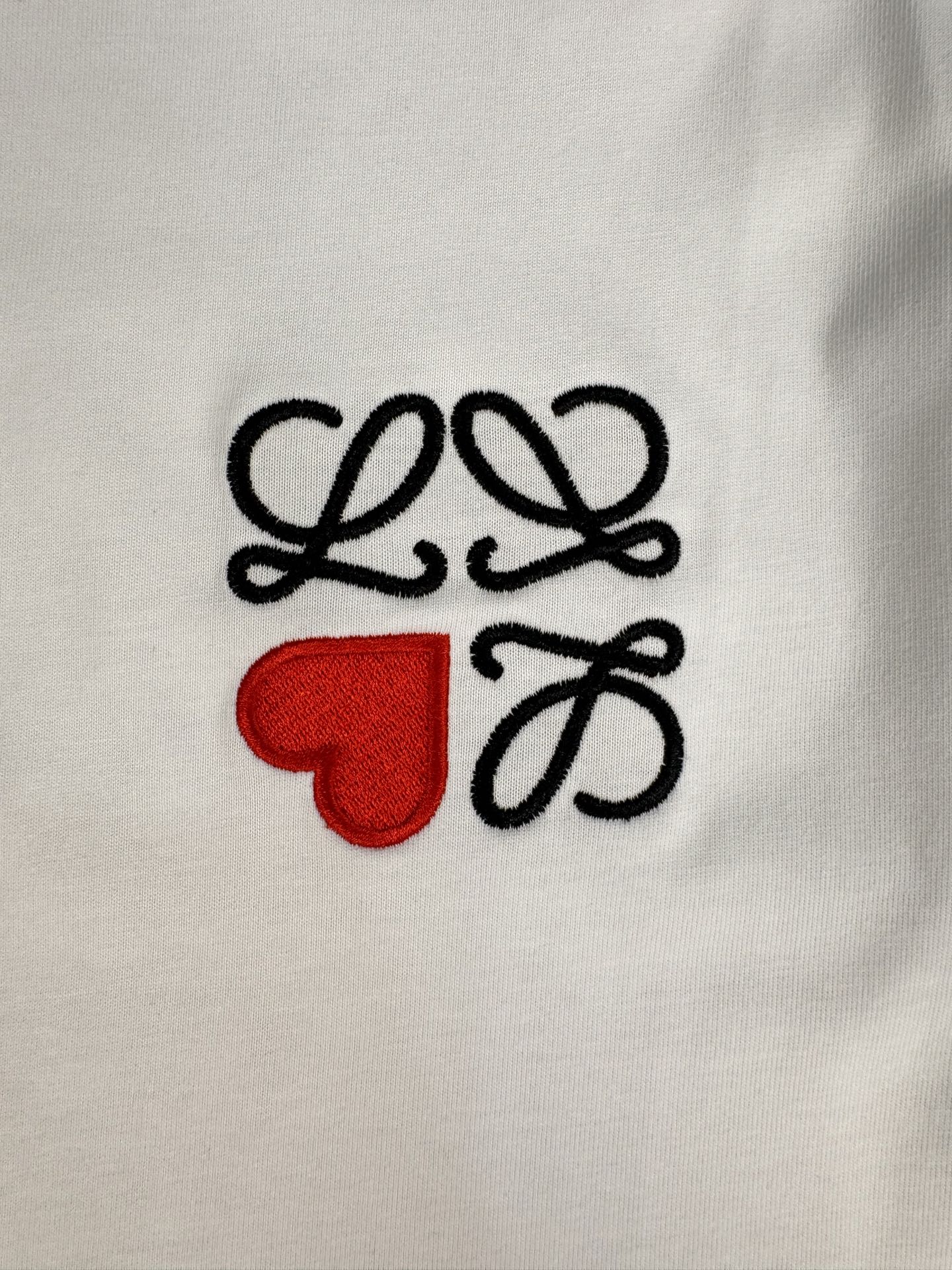 LuxluxHouse Best Quality Clothes T-shirt Loewe