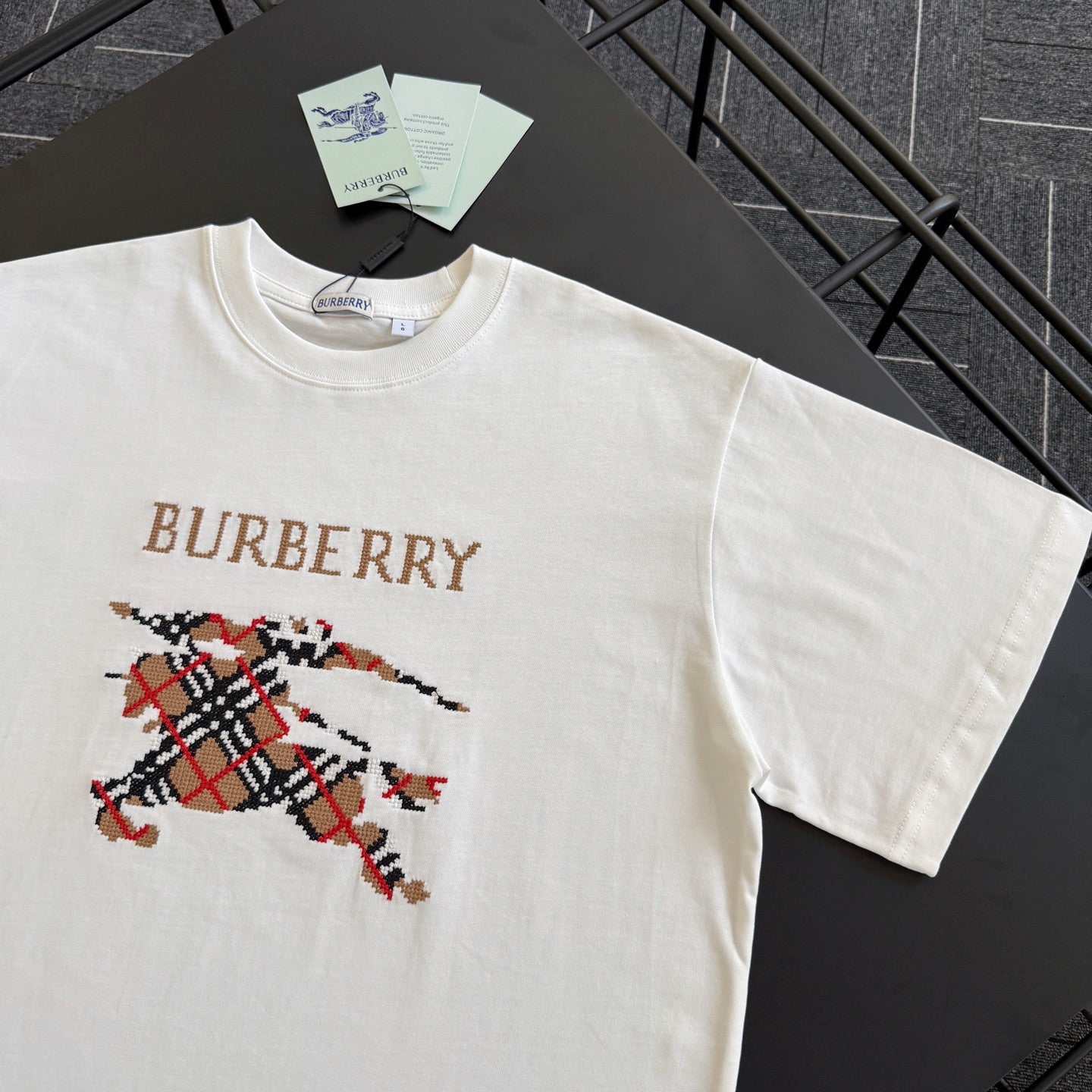 LuxluxHouse Best Quality Clothes Burberry T-shirt